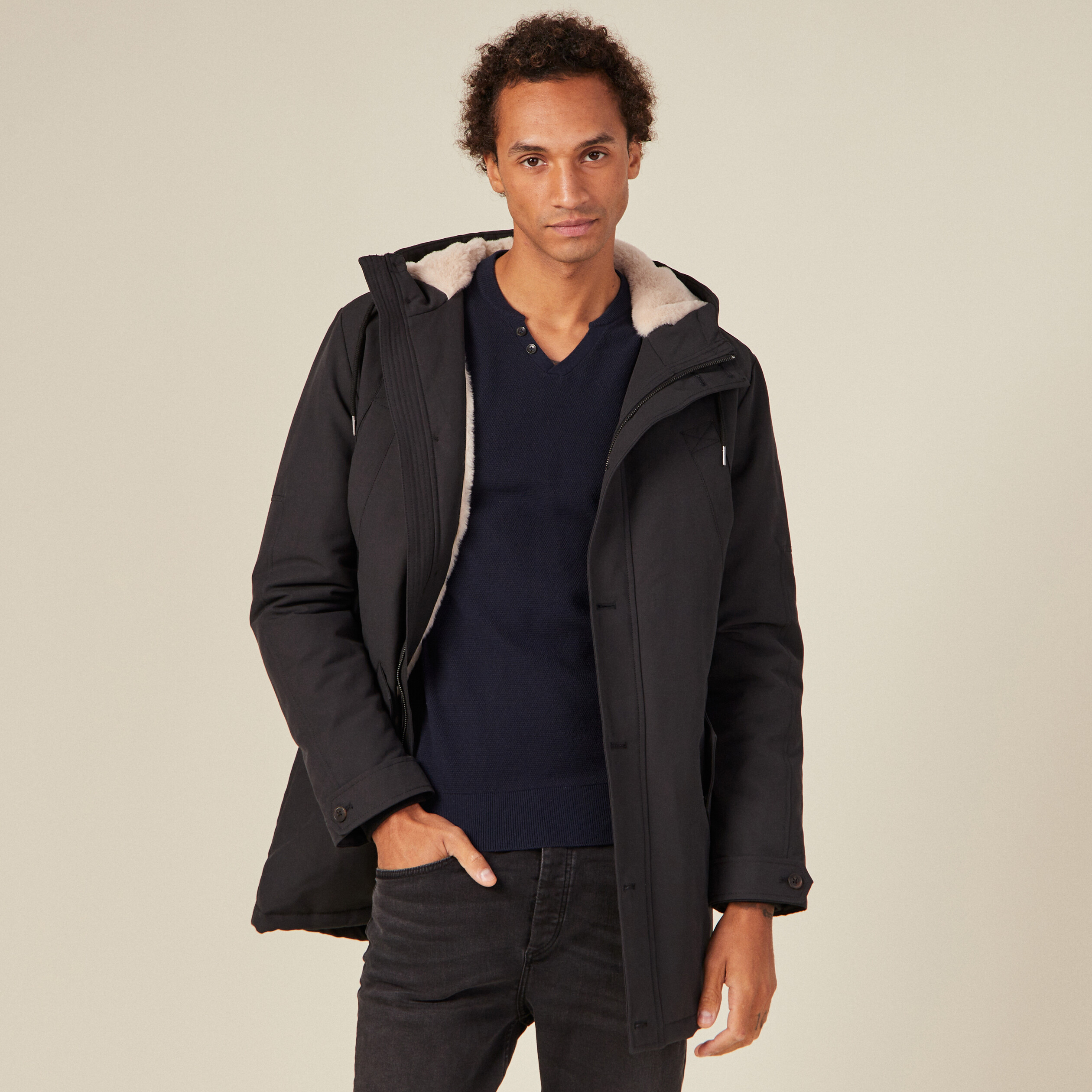 Parka droite à capuche noir homme