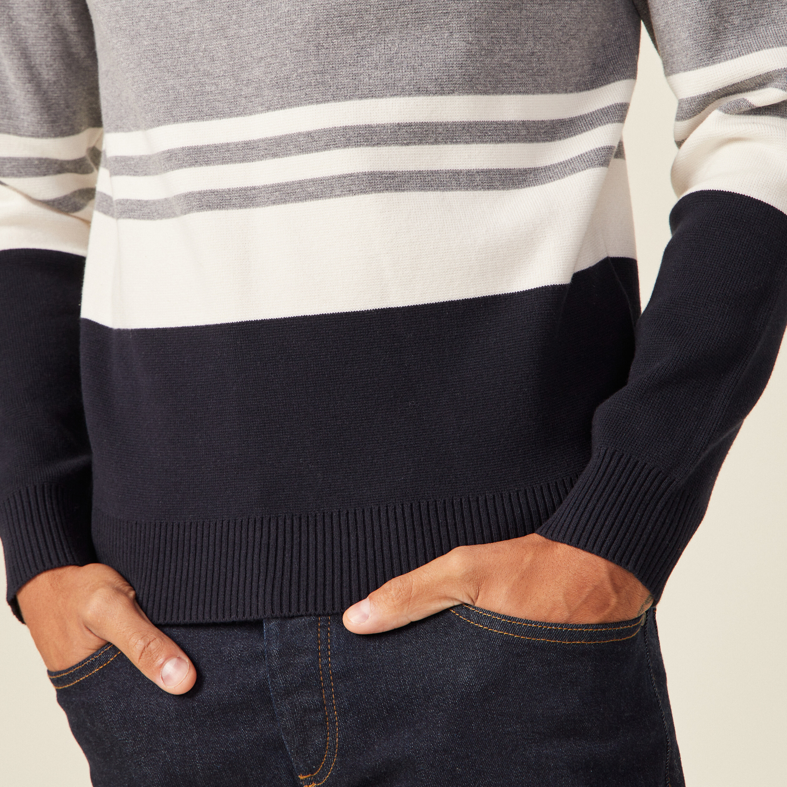 Pull col rond éco-resposnable gris foncé homme