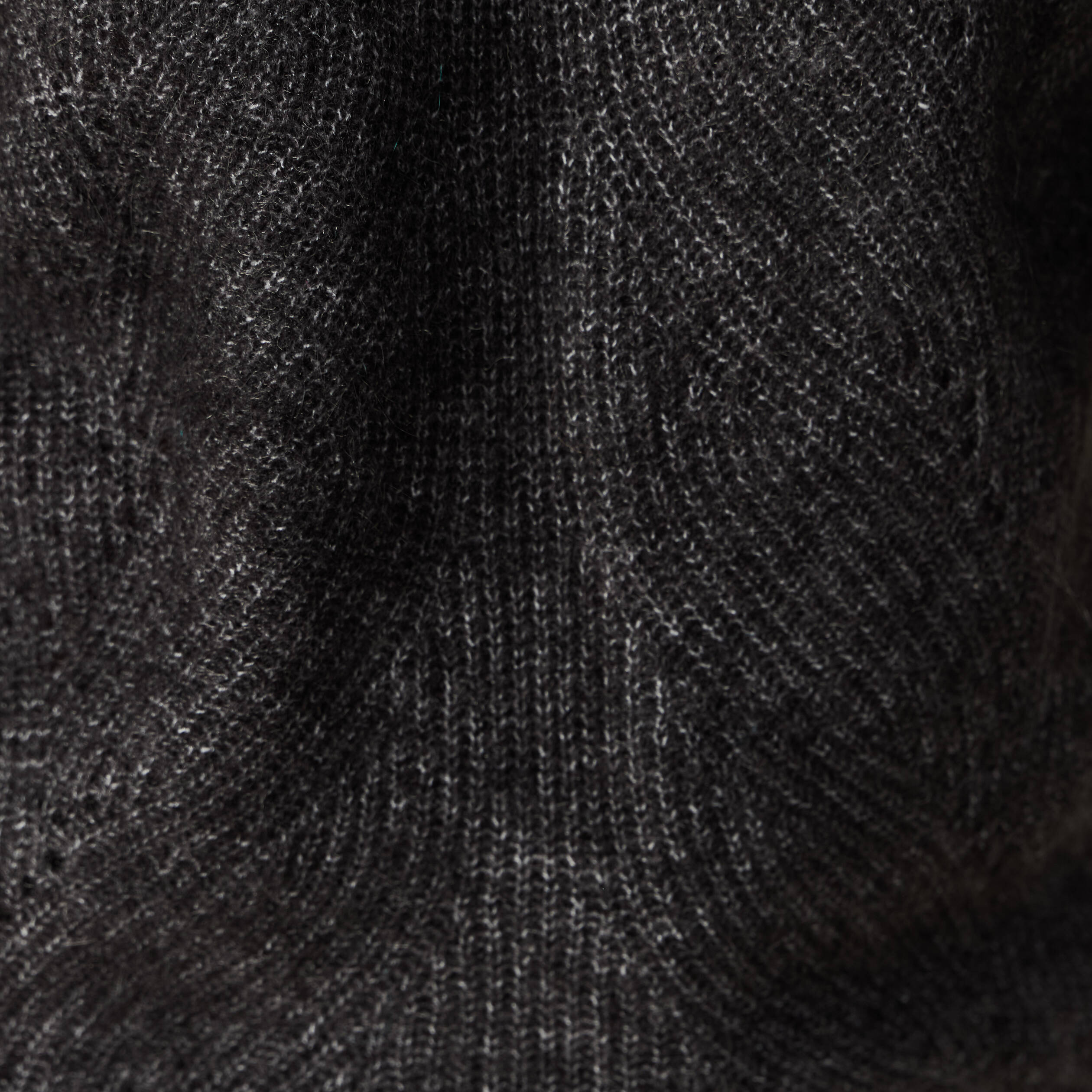 Pull manches longues ajouré noir femme
