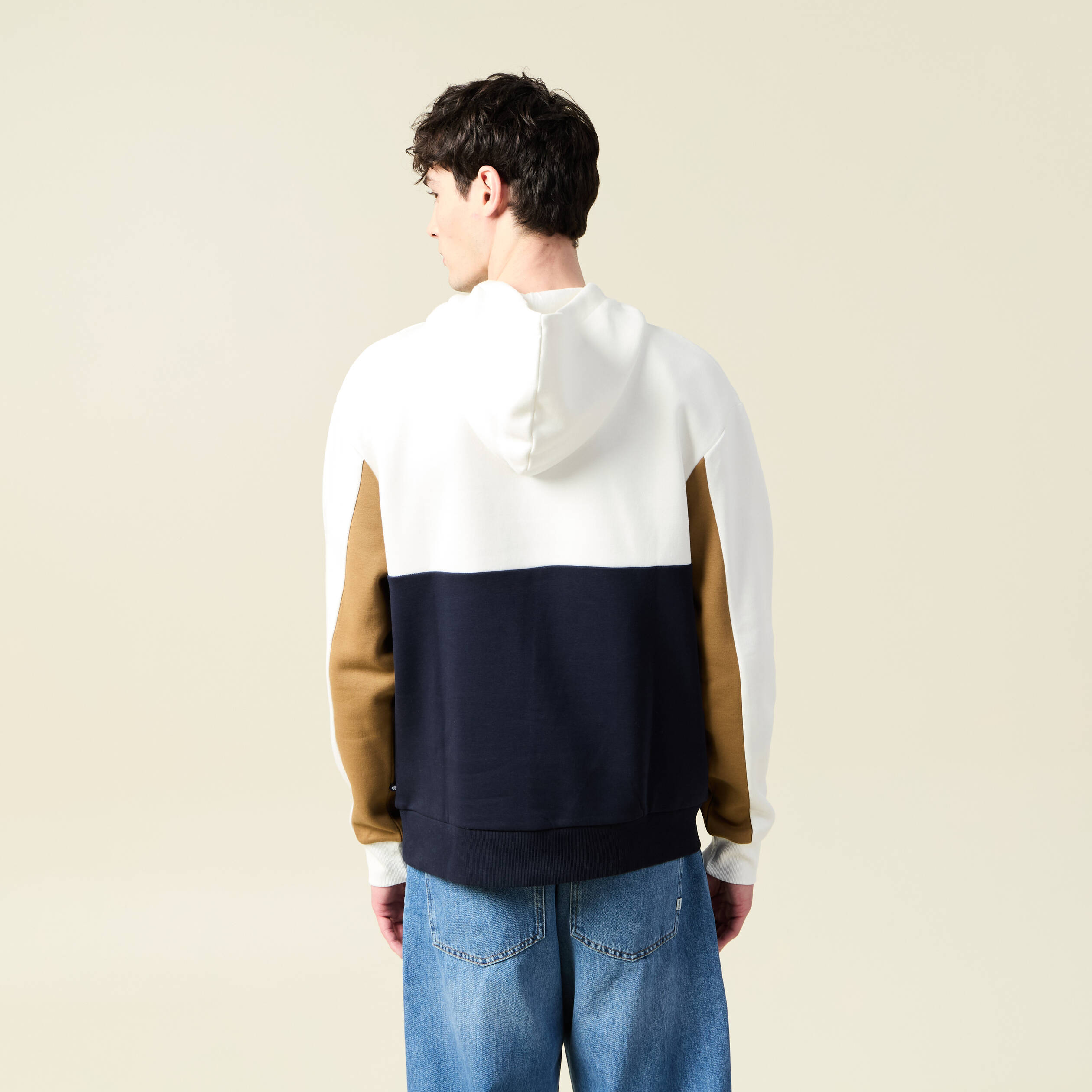 Sweat &agrave; capuche manches longues ecru homme