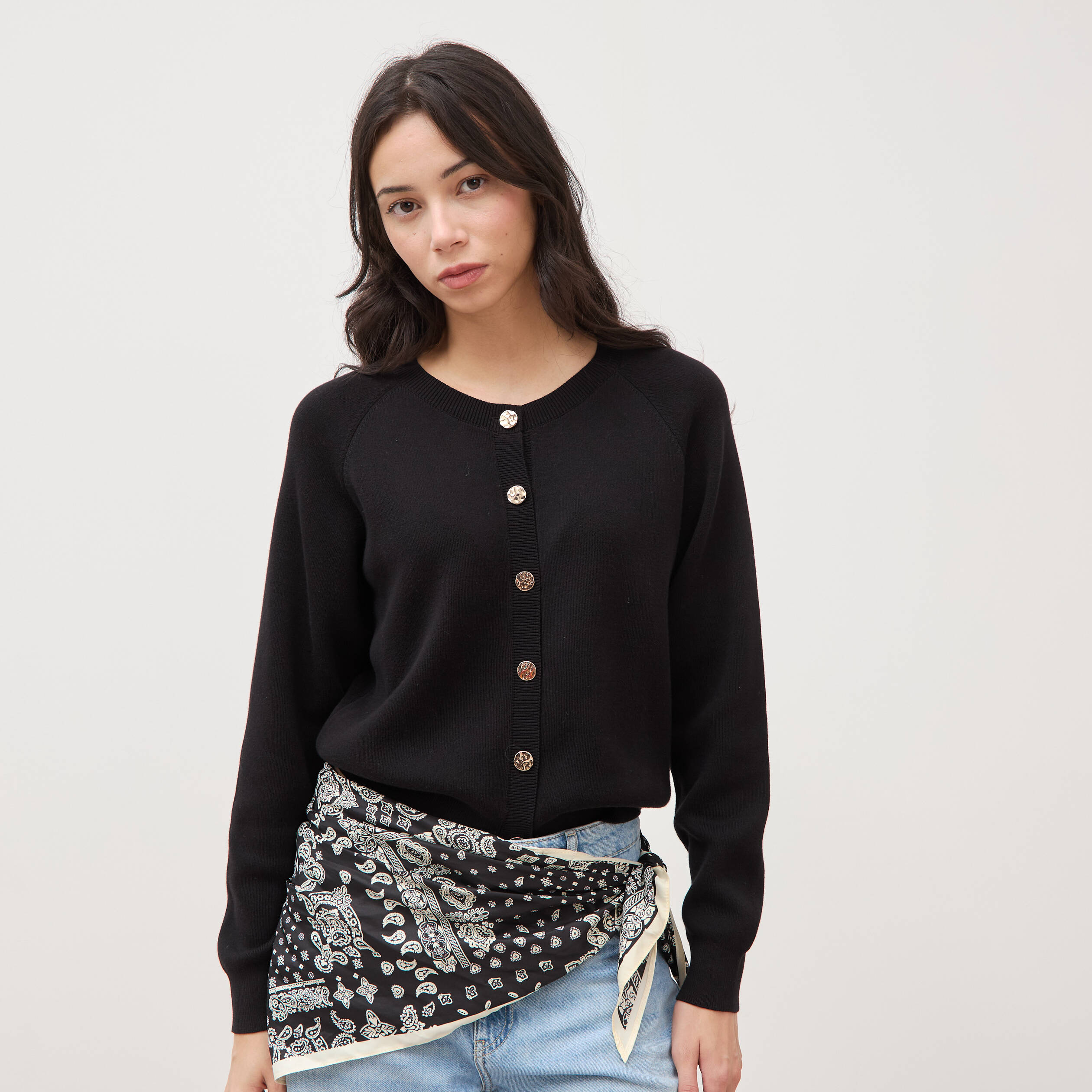 Gilet manches longues col rond en coton noir femme