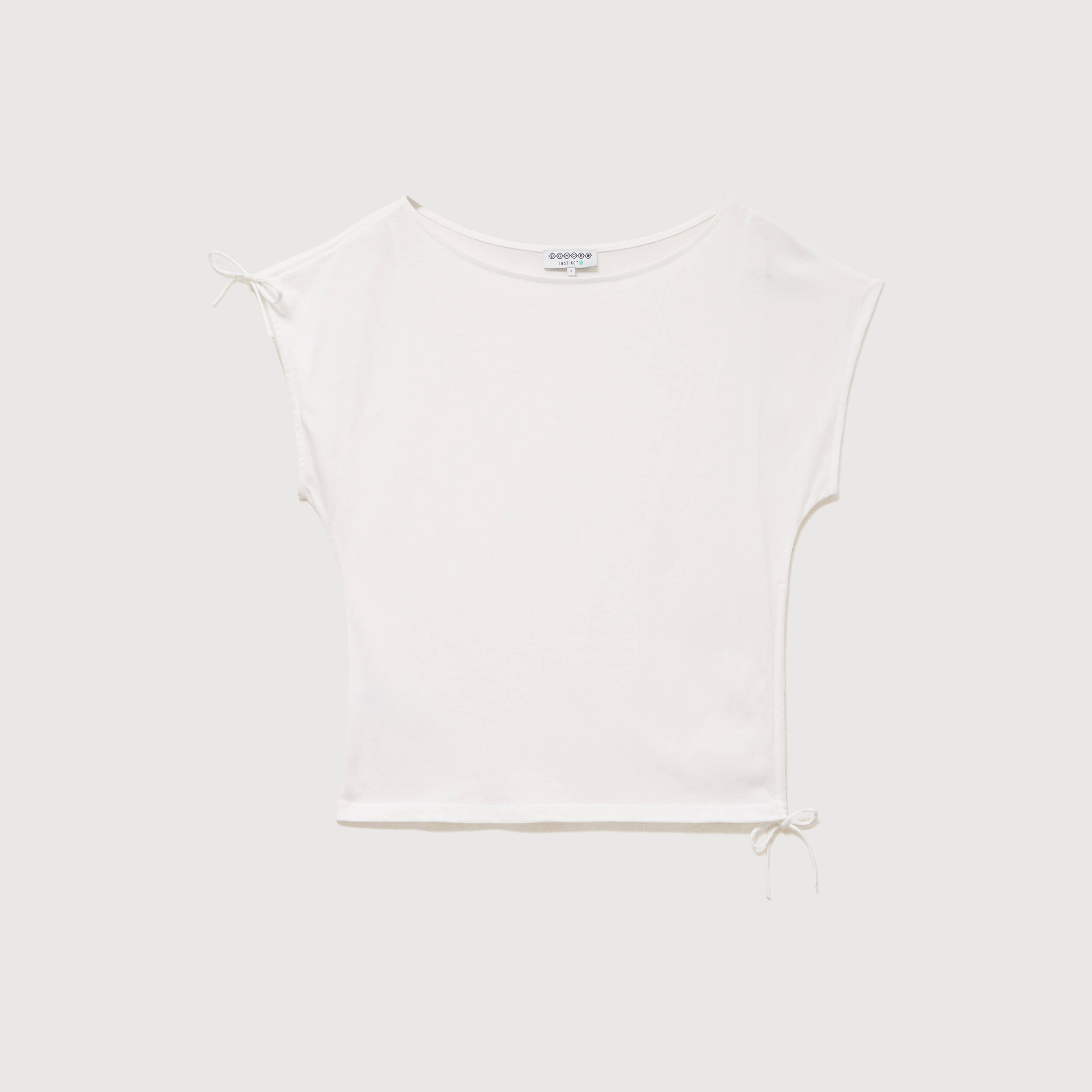 T-shirt ajust&eacute; col rond manches courtes ecru femme