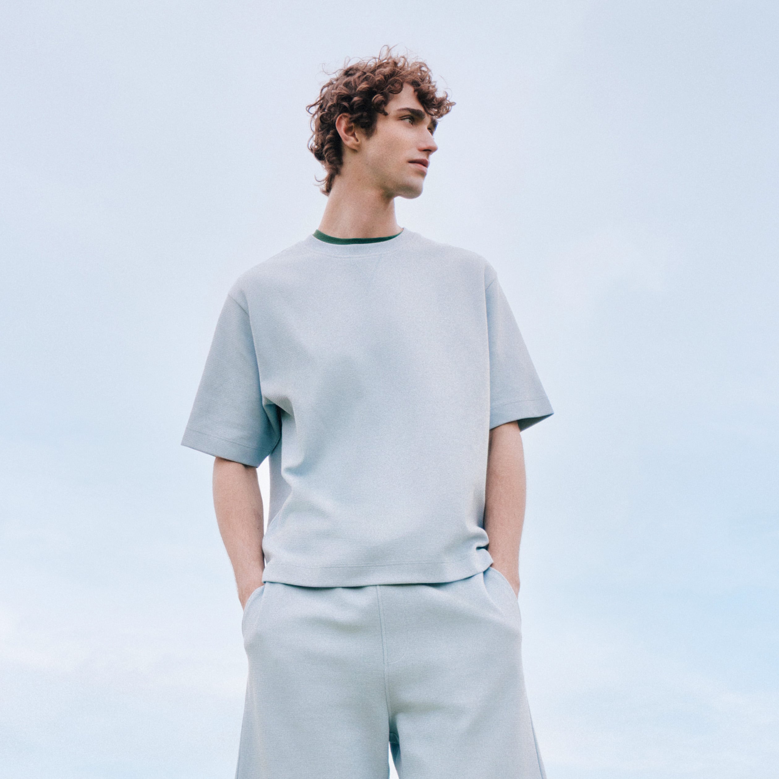 T-shirt ample col rond manches courtes bleu ciel homme