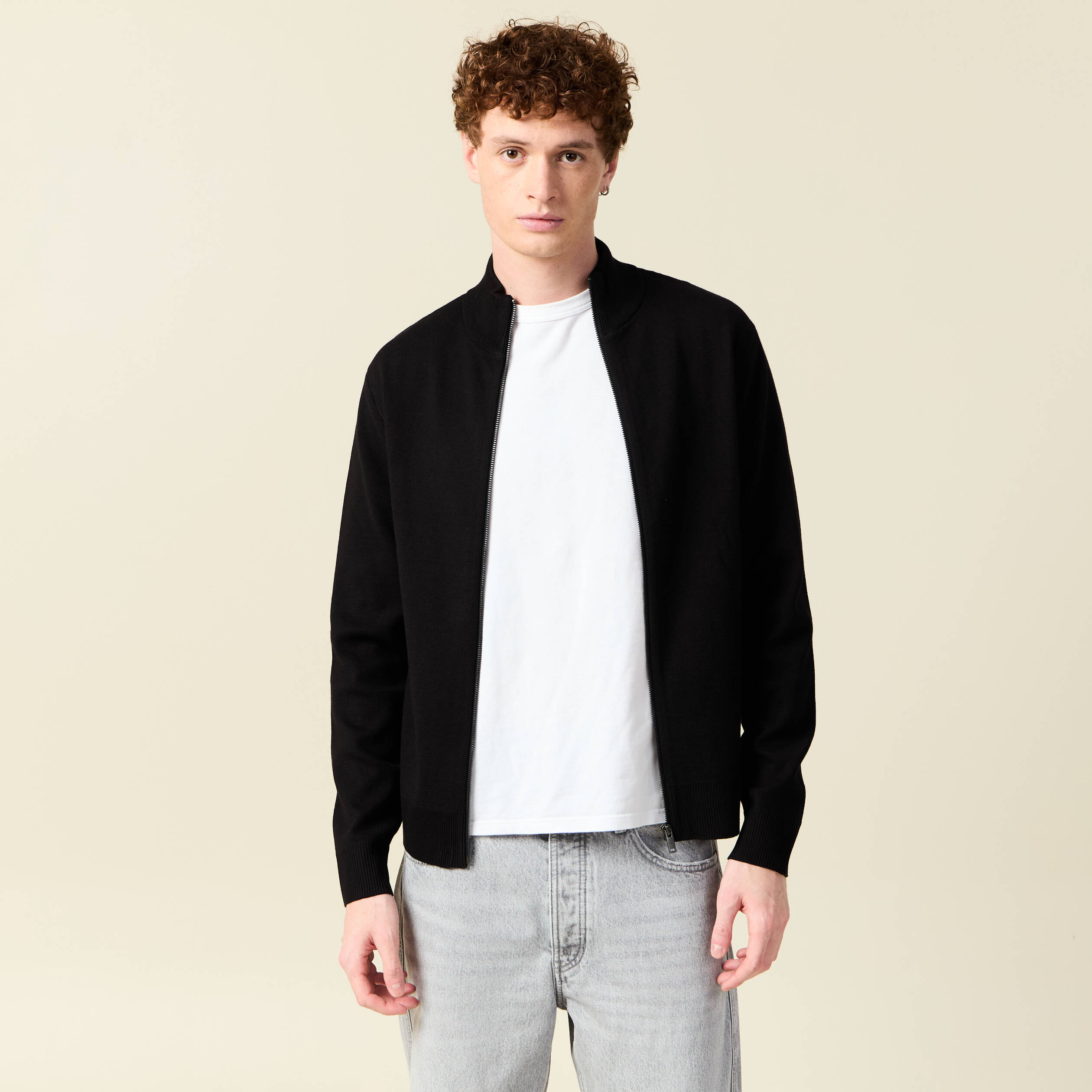 Gilet manches longues zipp&eacute; noir homme