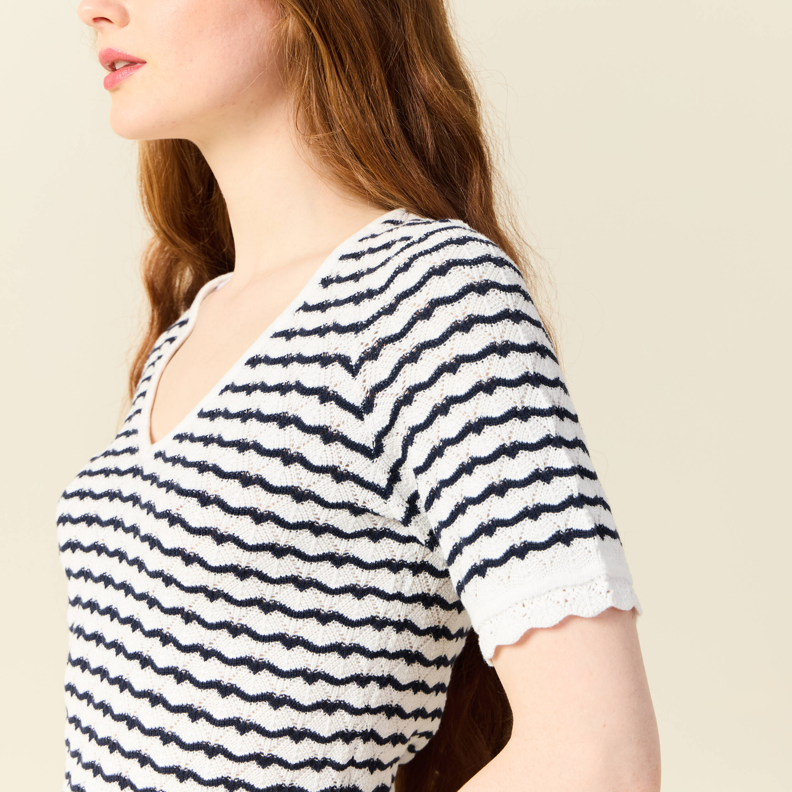 pull manches courtes bleu fonce femme Pull manches courtes bleu foncé femme