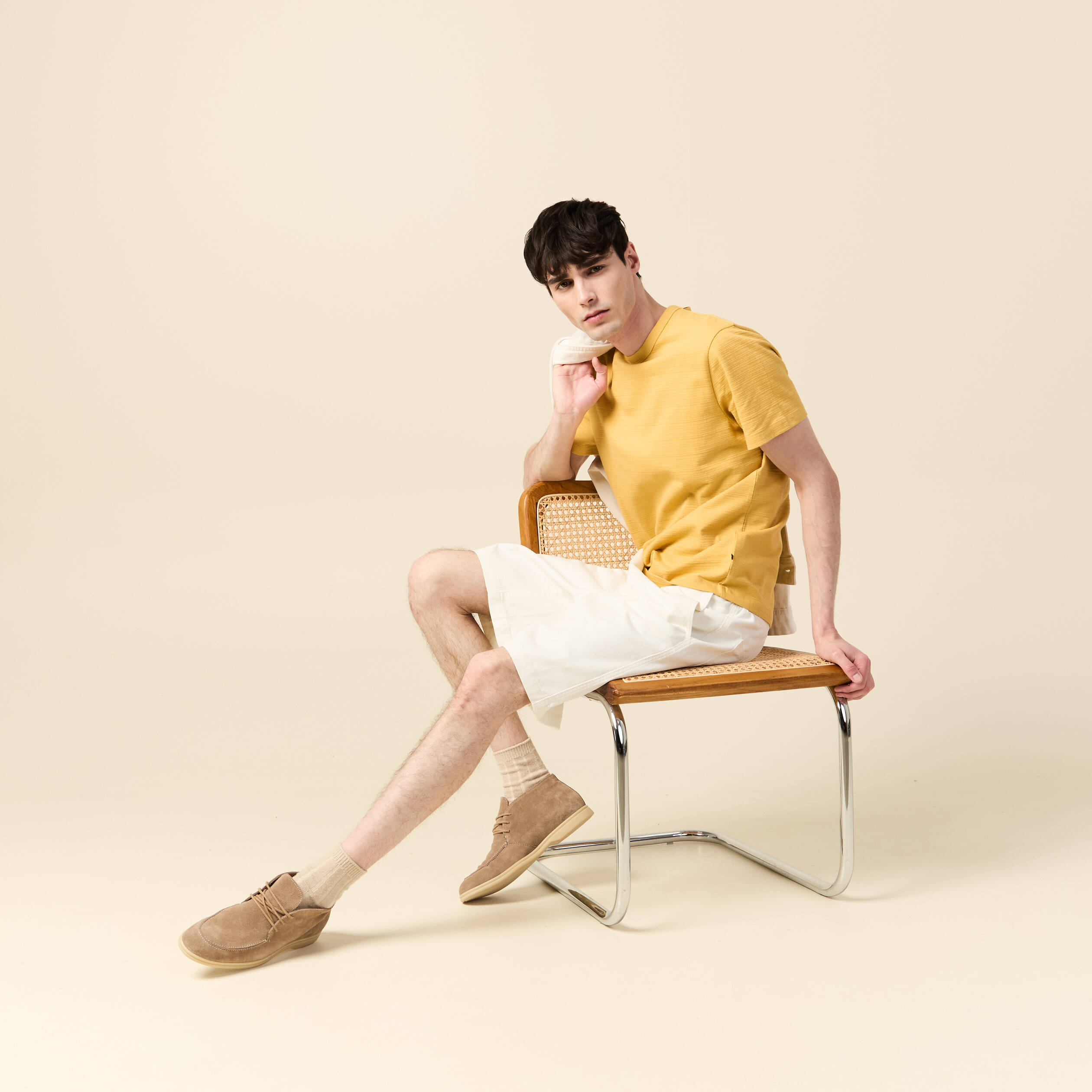 t shirt manches courtes jaune moutarde homme T-shirt manches courtes jaune moutarde homme
