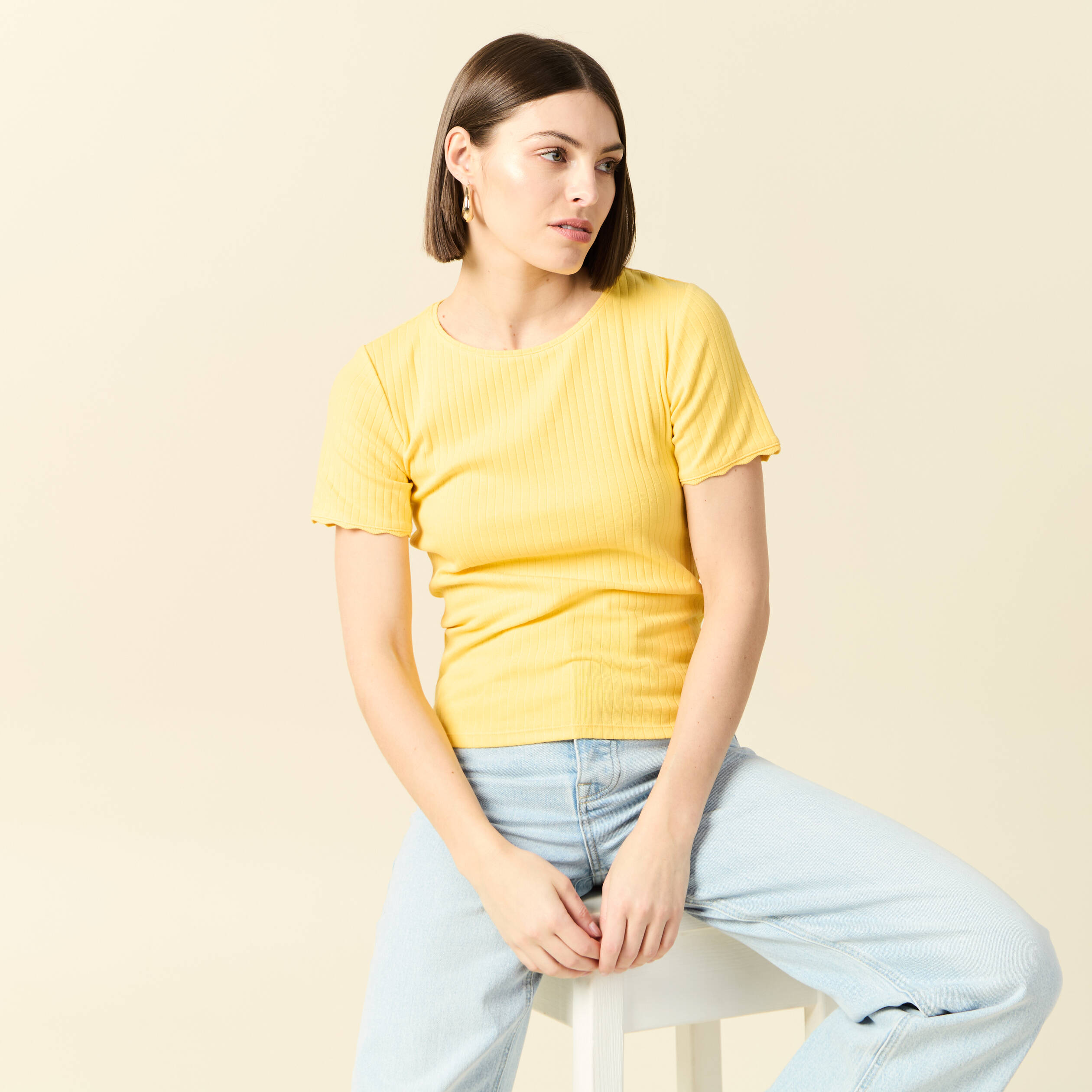 T-shirt manches courtes côtelé jaune femme