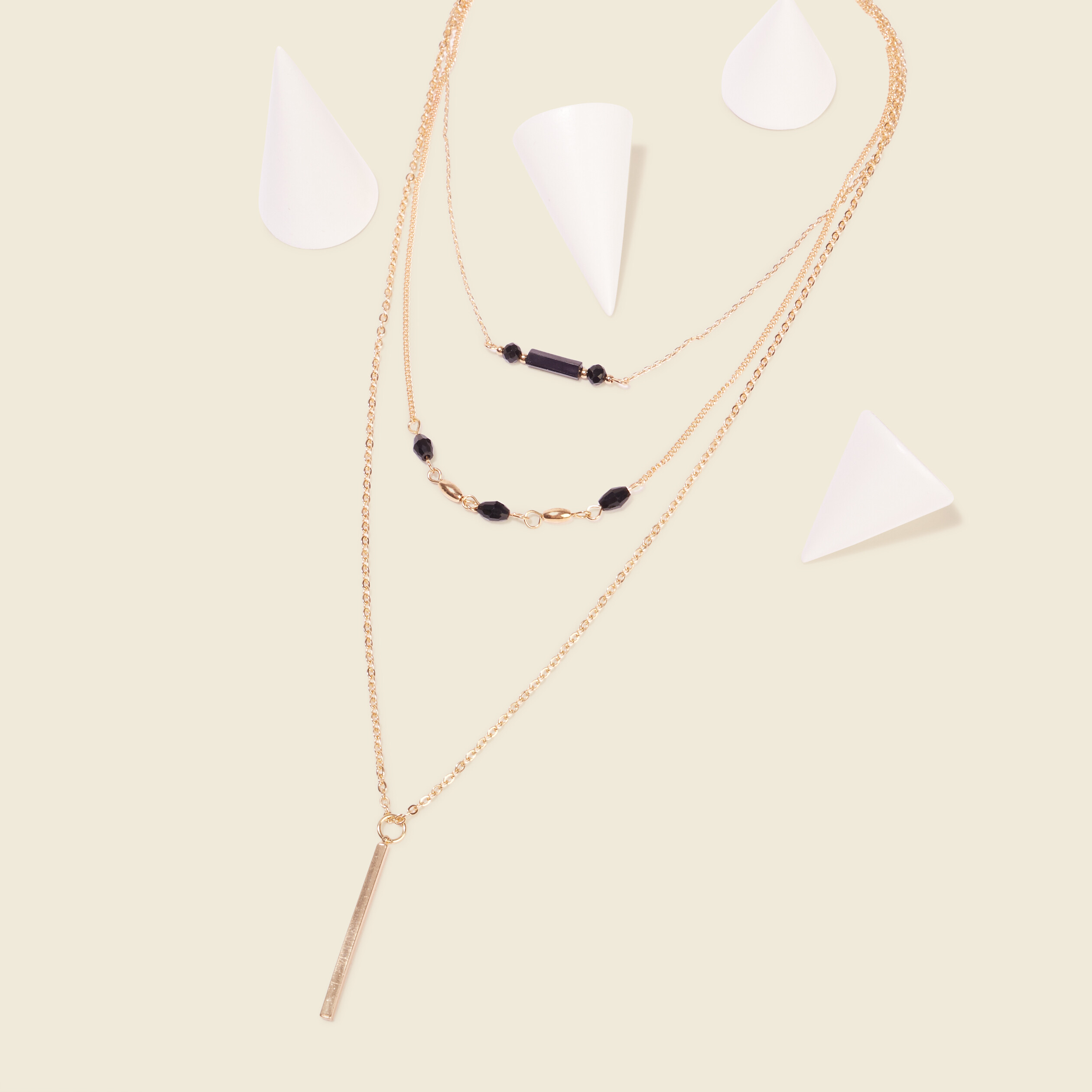 Collier multirangs noir femme