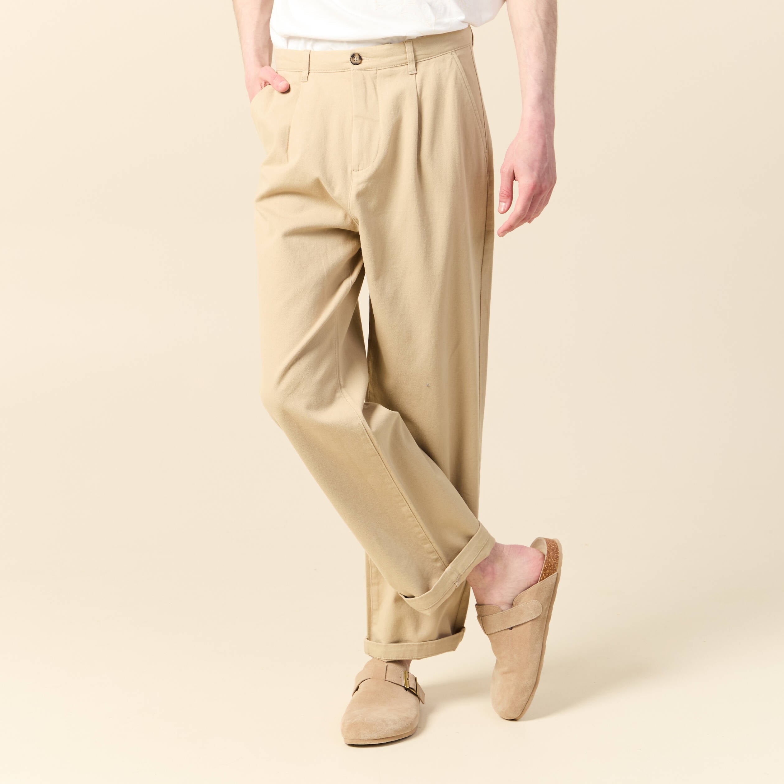 Pantalon chino &agrave; pinces sable homme