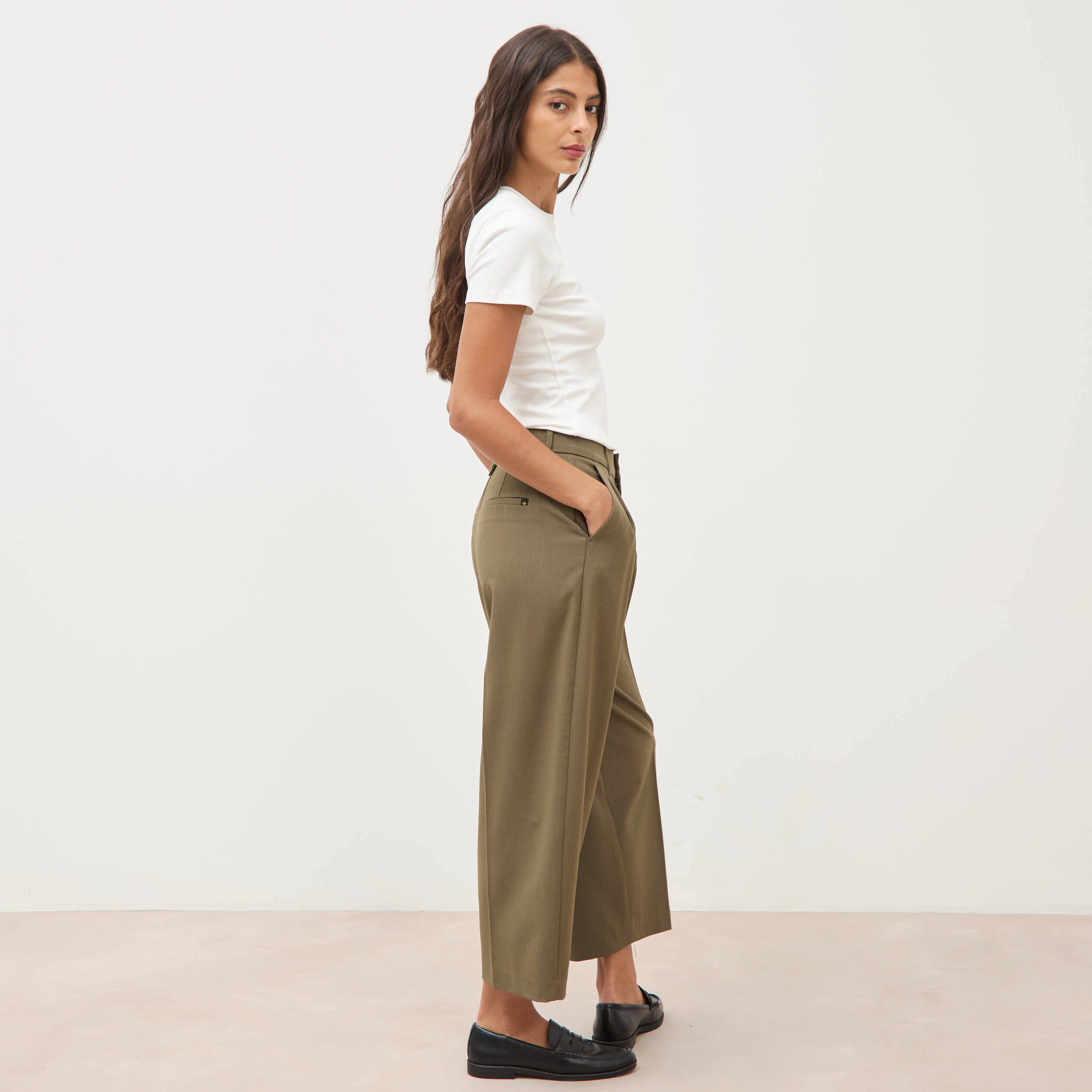 Pantalon barrel vert olive femme