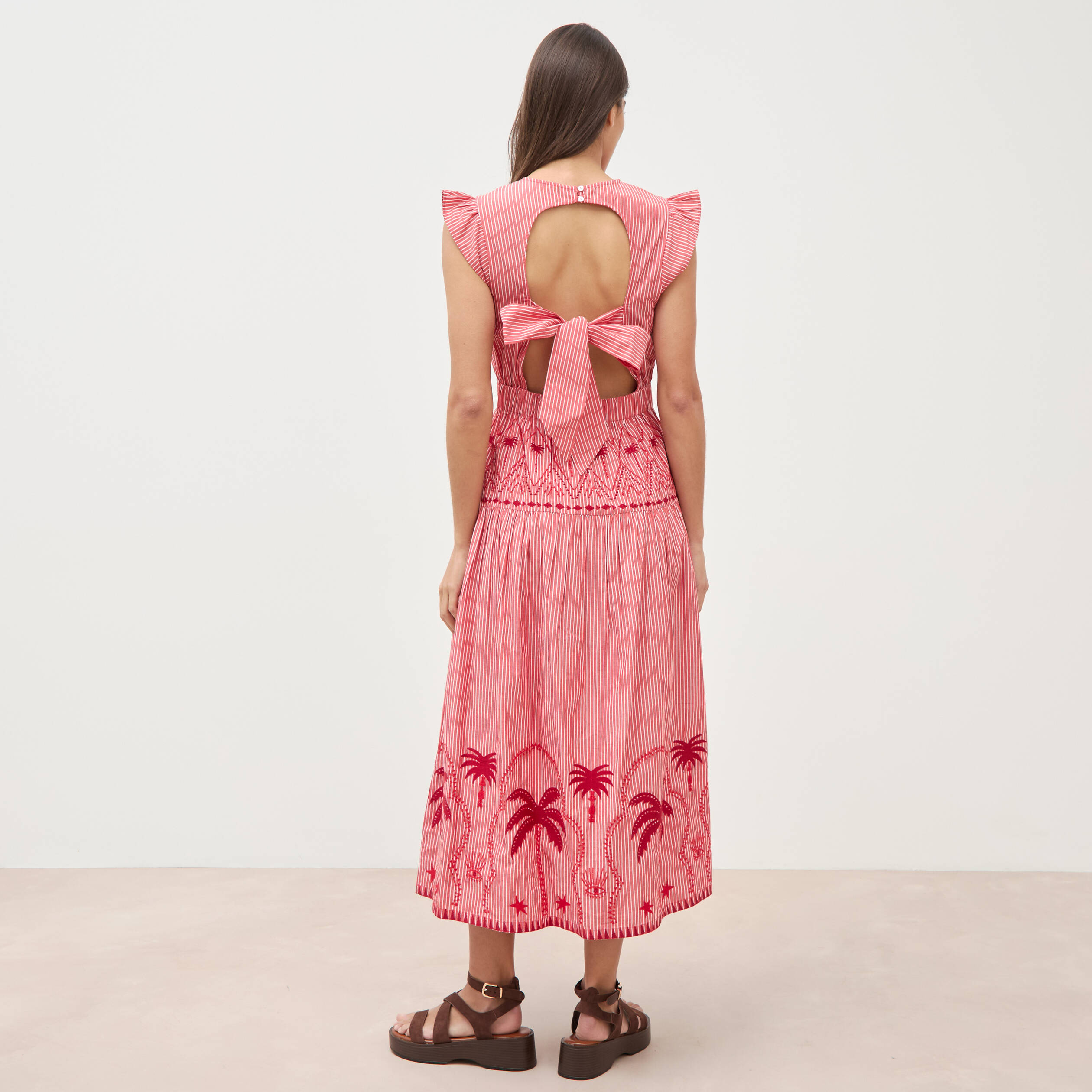 Robe col v manches volantes en coton rouge femme