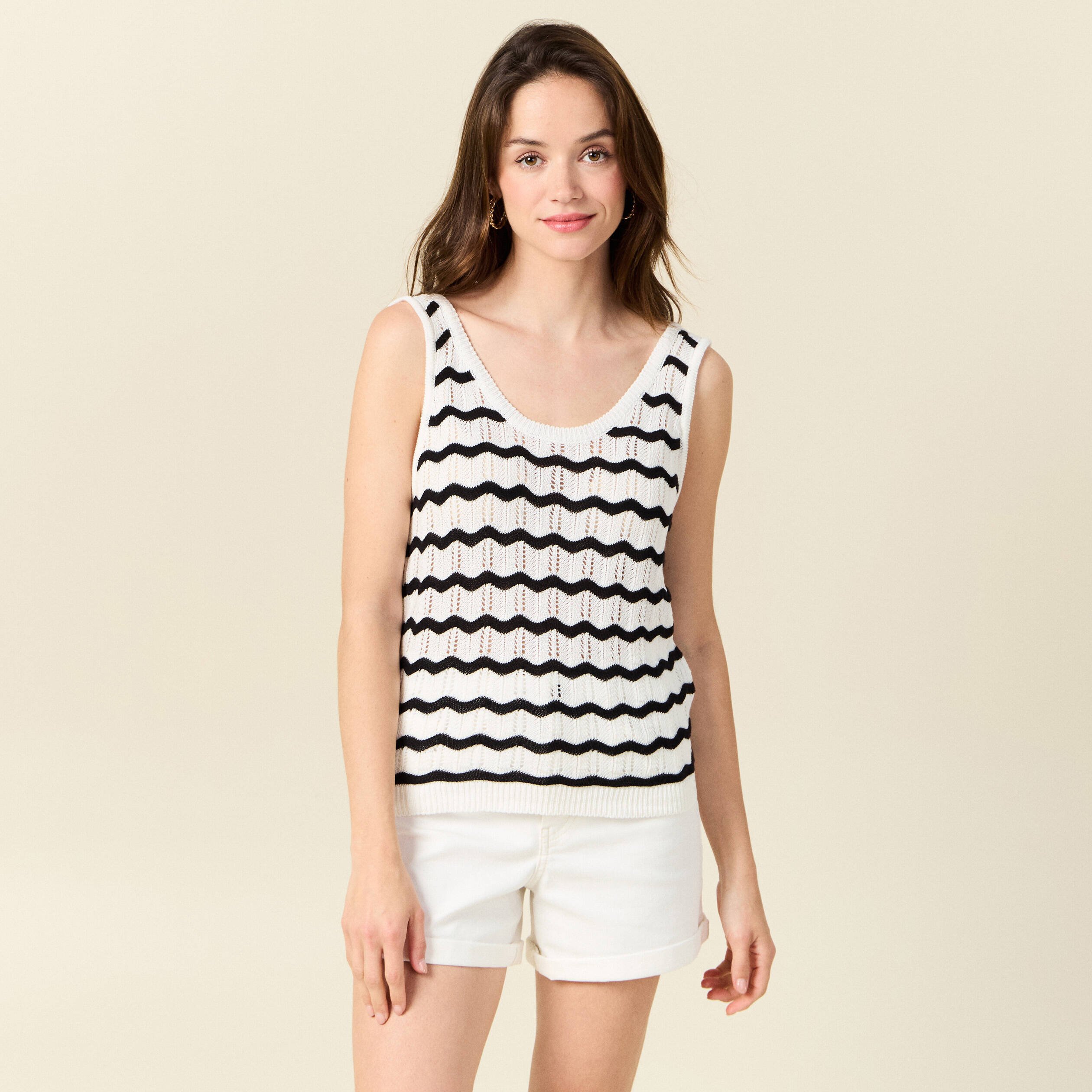 debardeur tricot ajoure noir femme Débardeur tricot ajouré noir femme