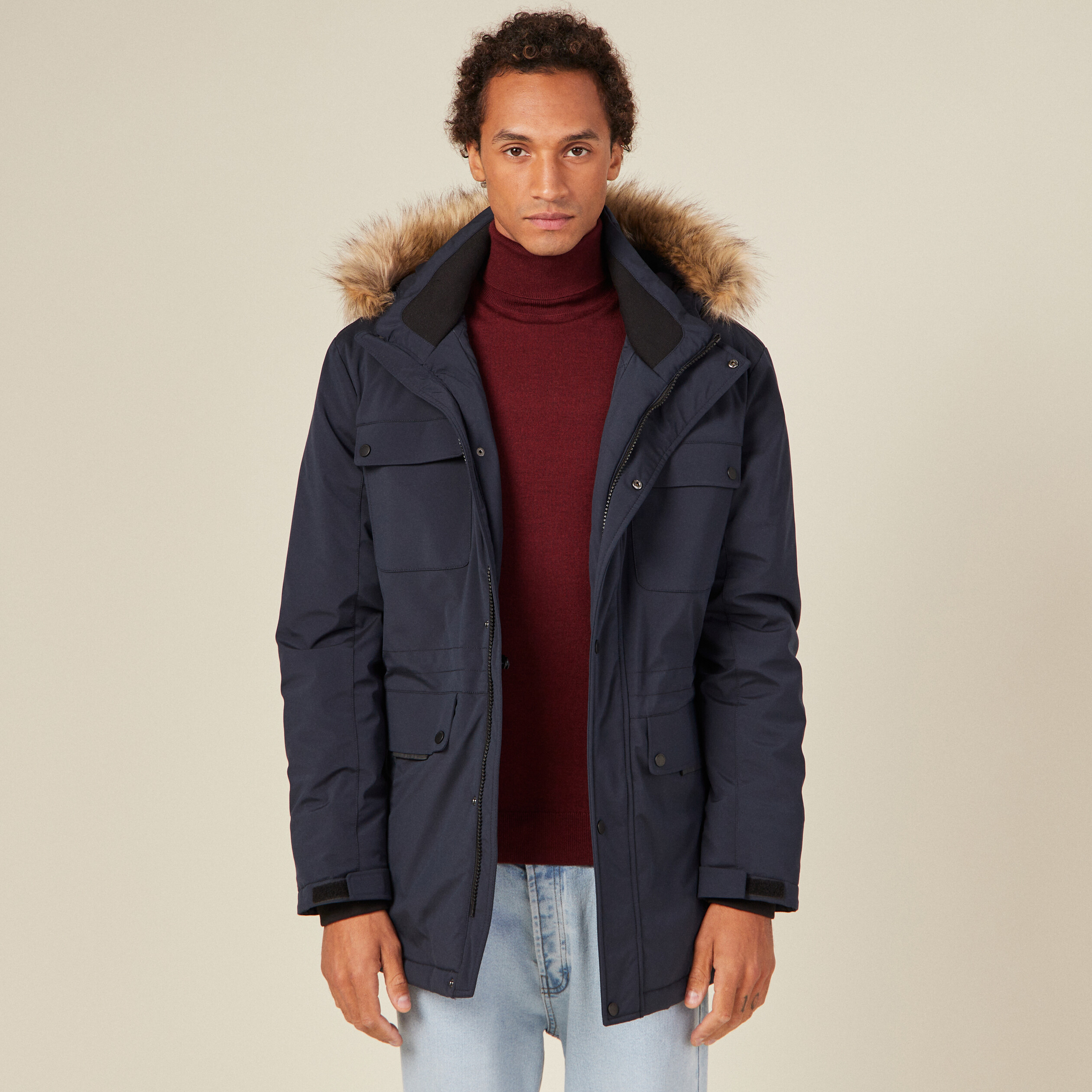 parka droite a capuche bleu fonce homme Parka droite à capuche bleu foncé homme