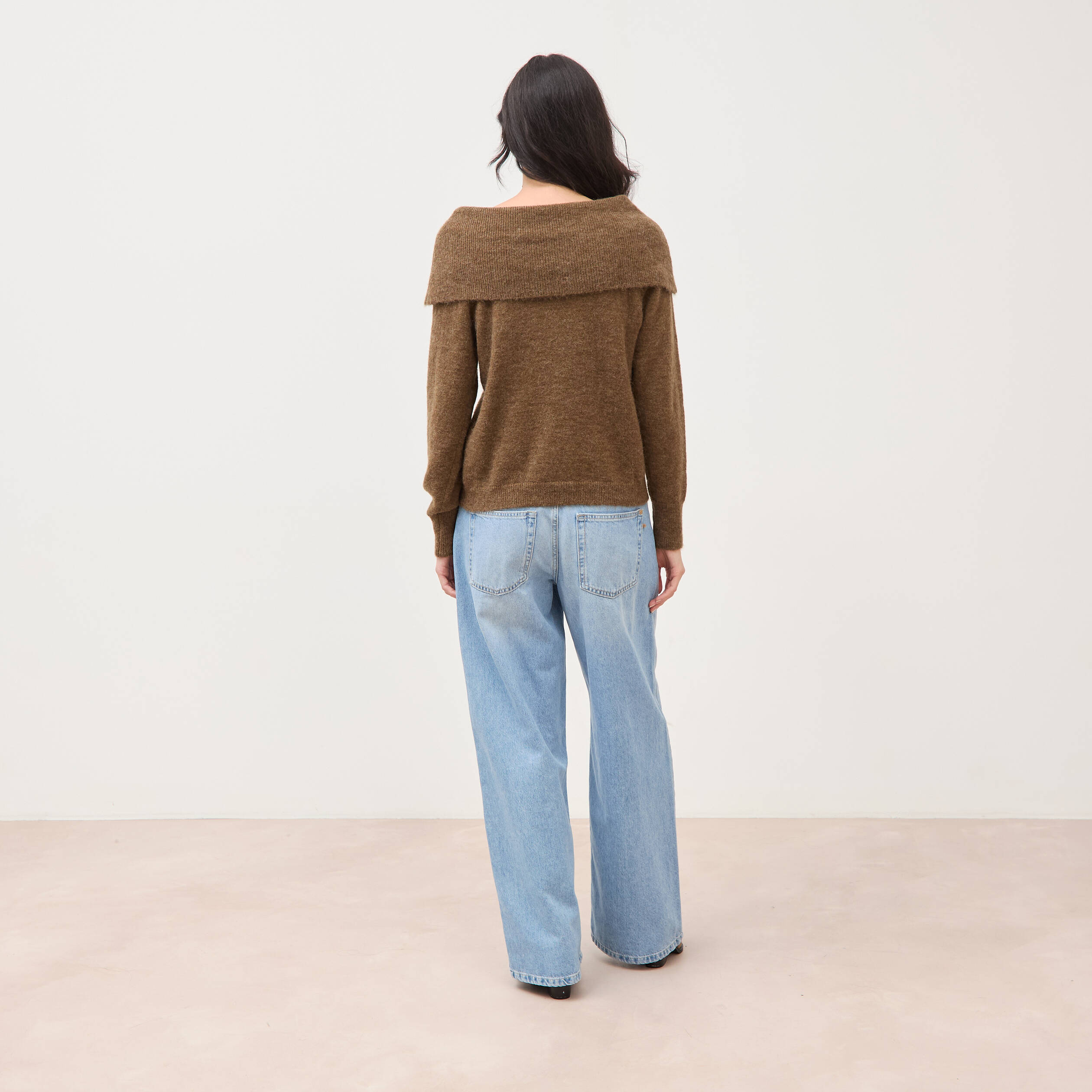 Pull droit manches longues bardot marron femme