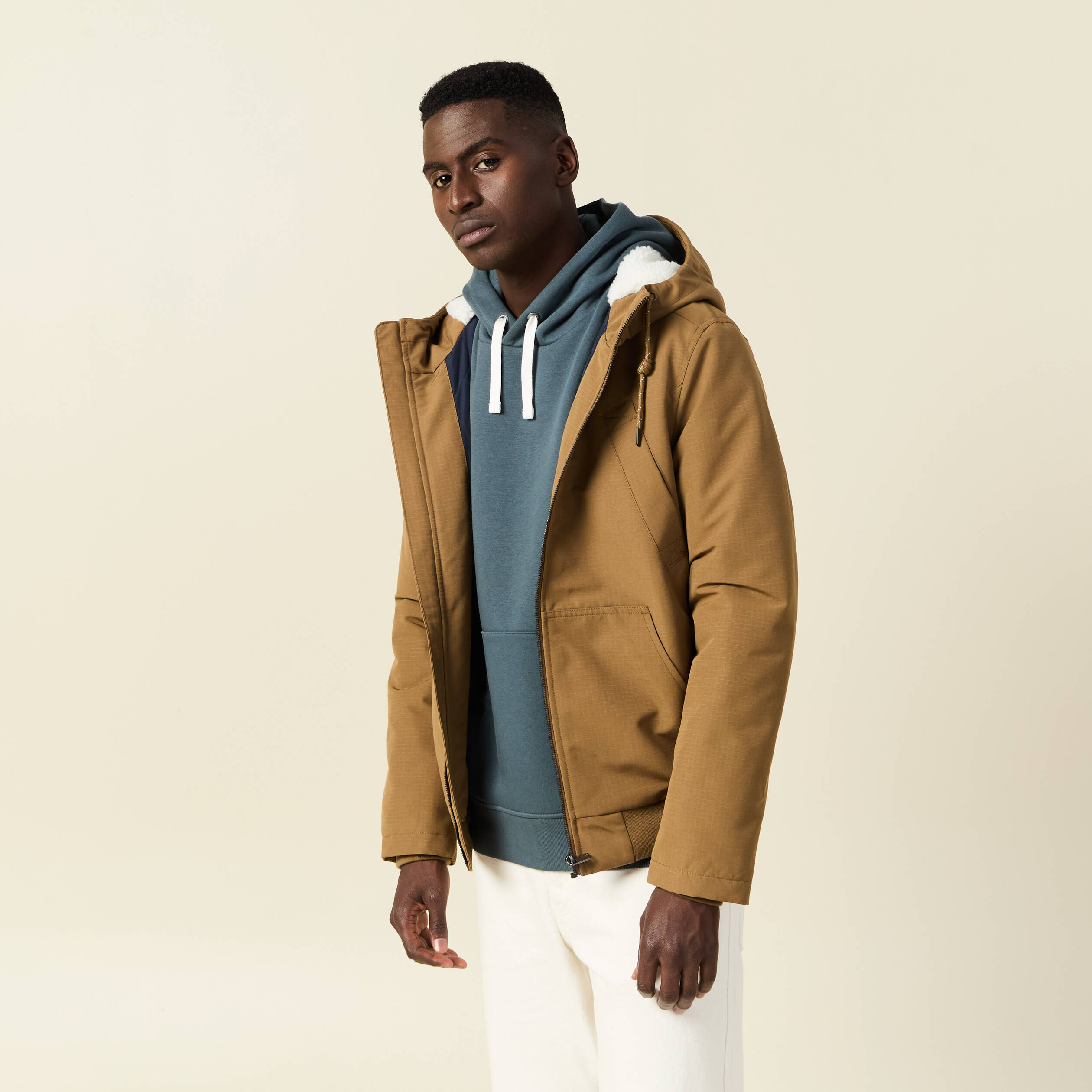 Parka courte &agrave; capuche beige homme