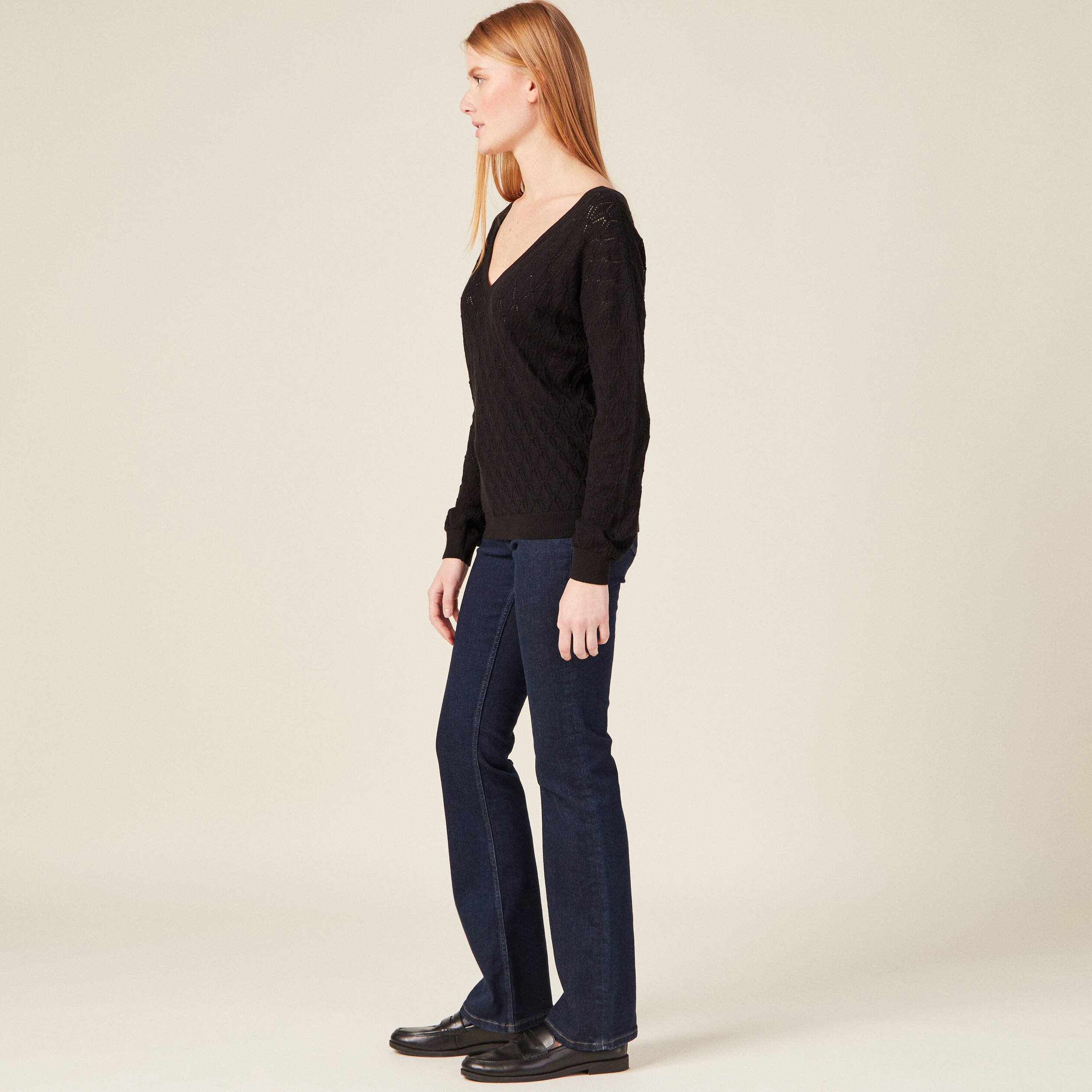 Pull fin à manches longues noir femme