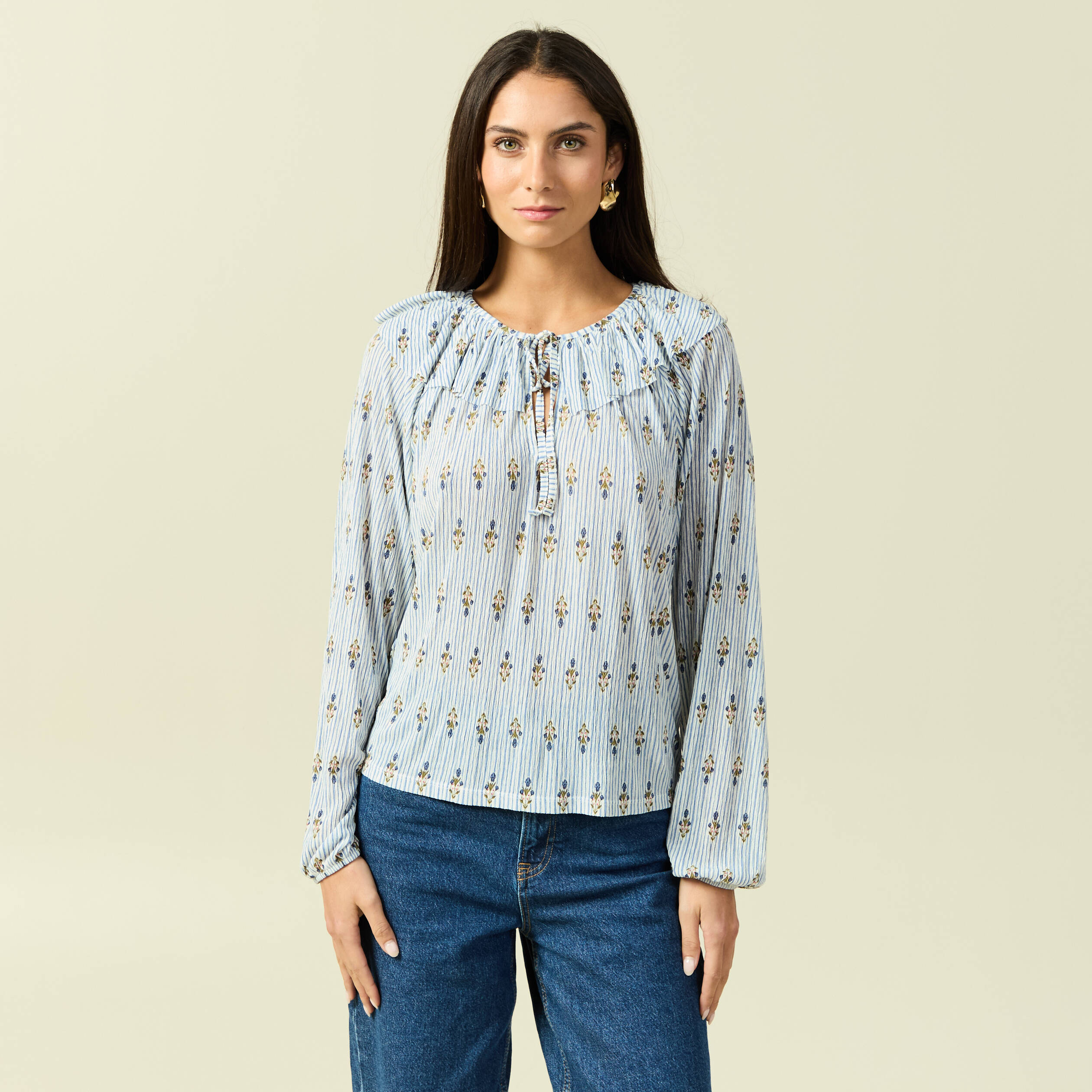 Blouse col rond manches longues bleu ciel femme
