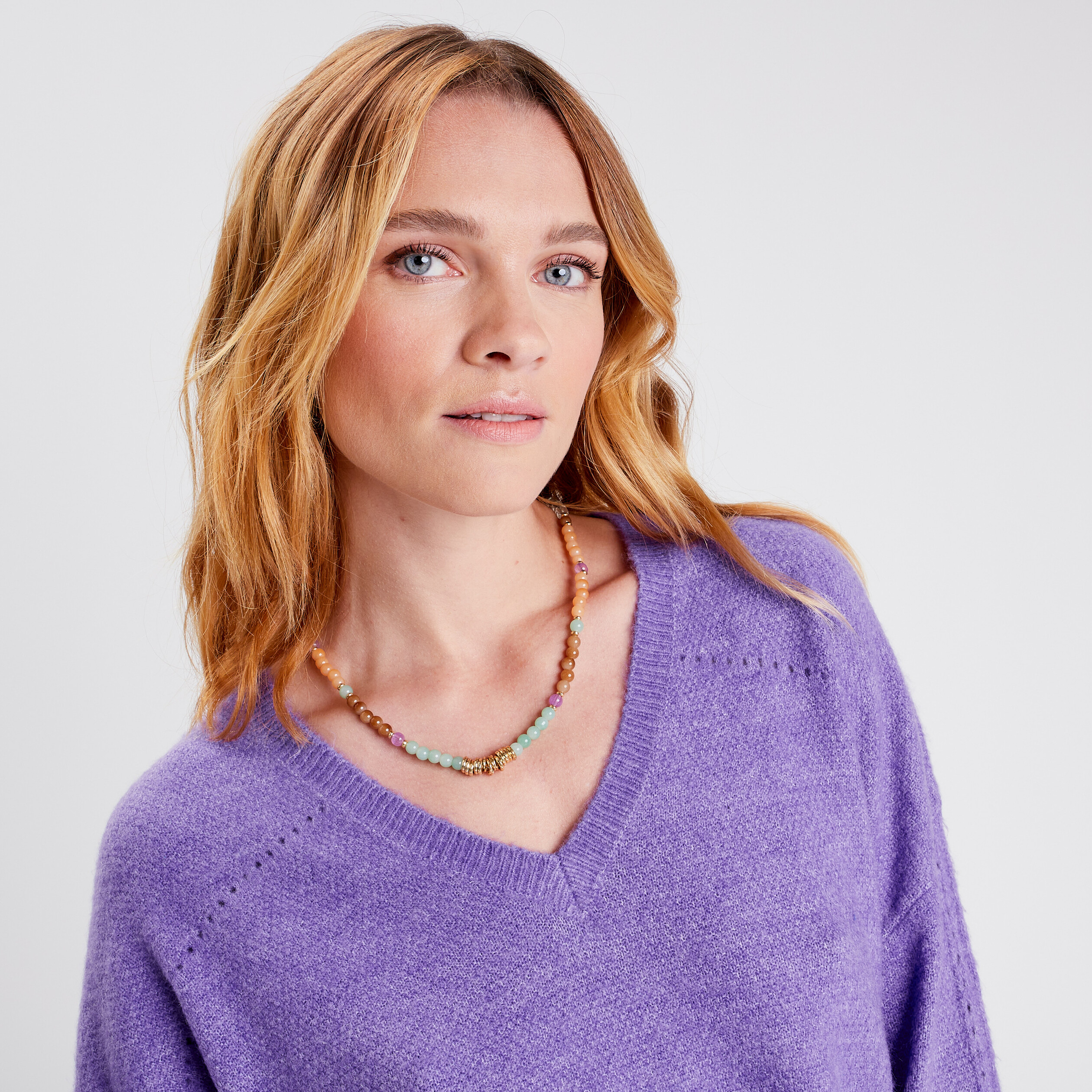Collier avec perles rose clair femme