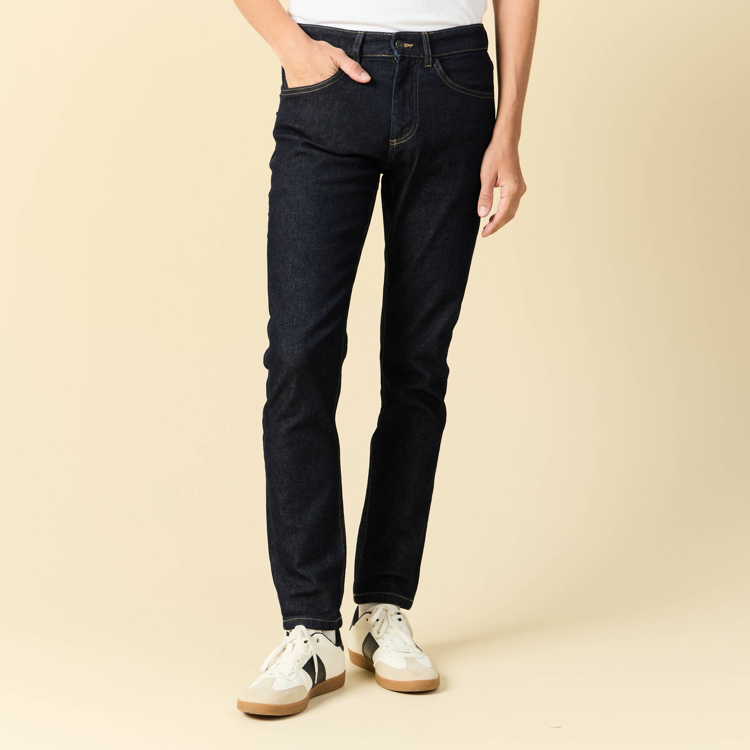 Jeans slim 5 poches longueur 32 denim brut clean homme