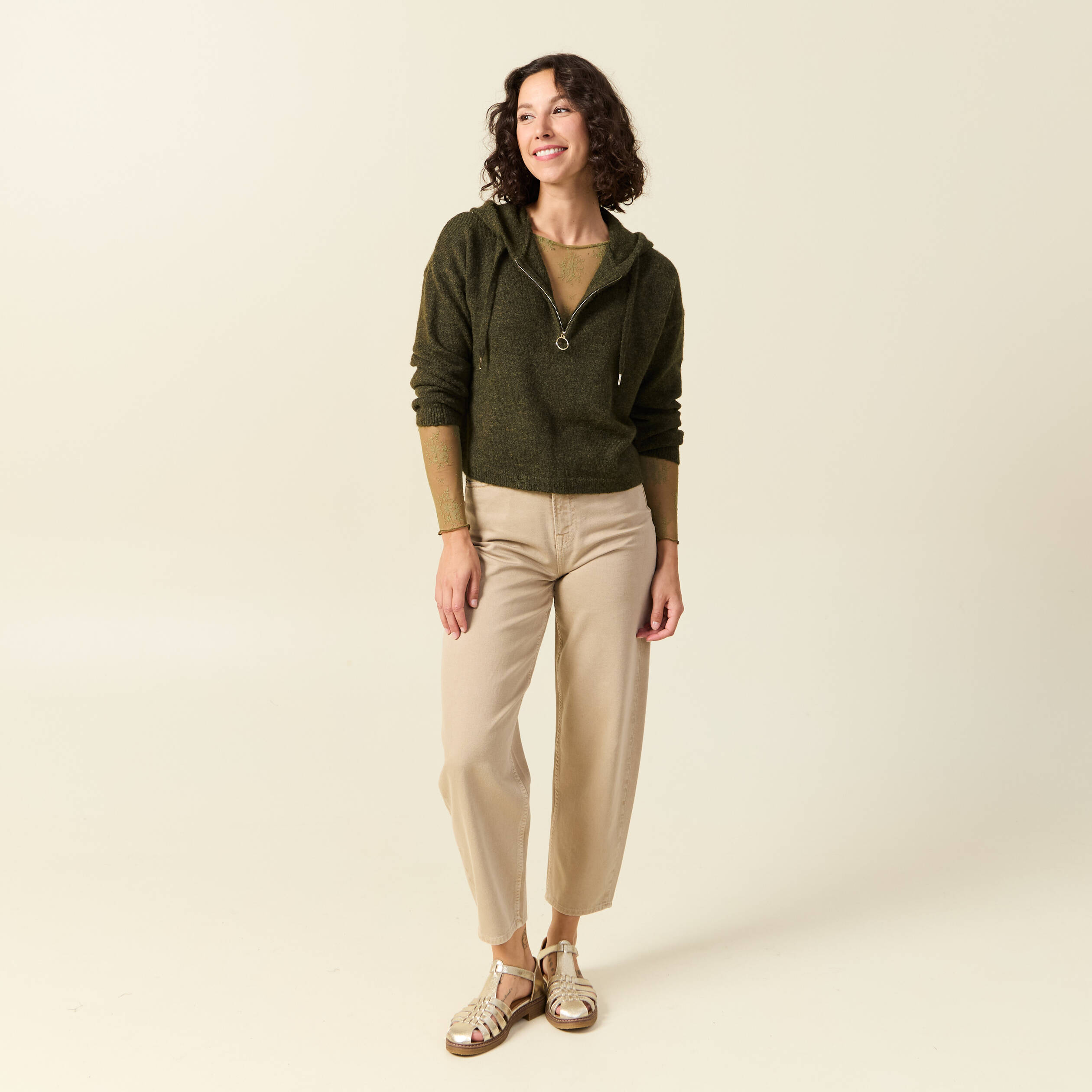 Pull &agrave; capuche zipp&eacute; vert kaki femme