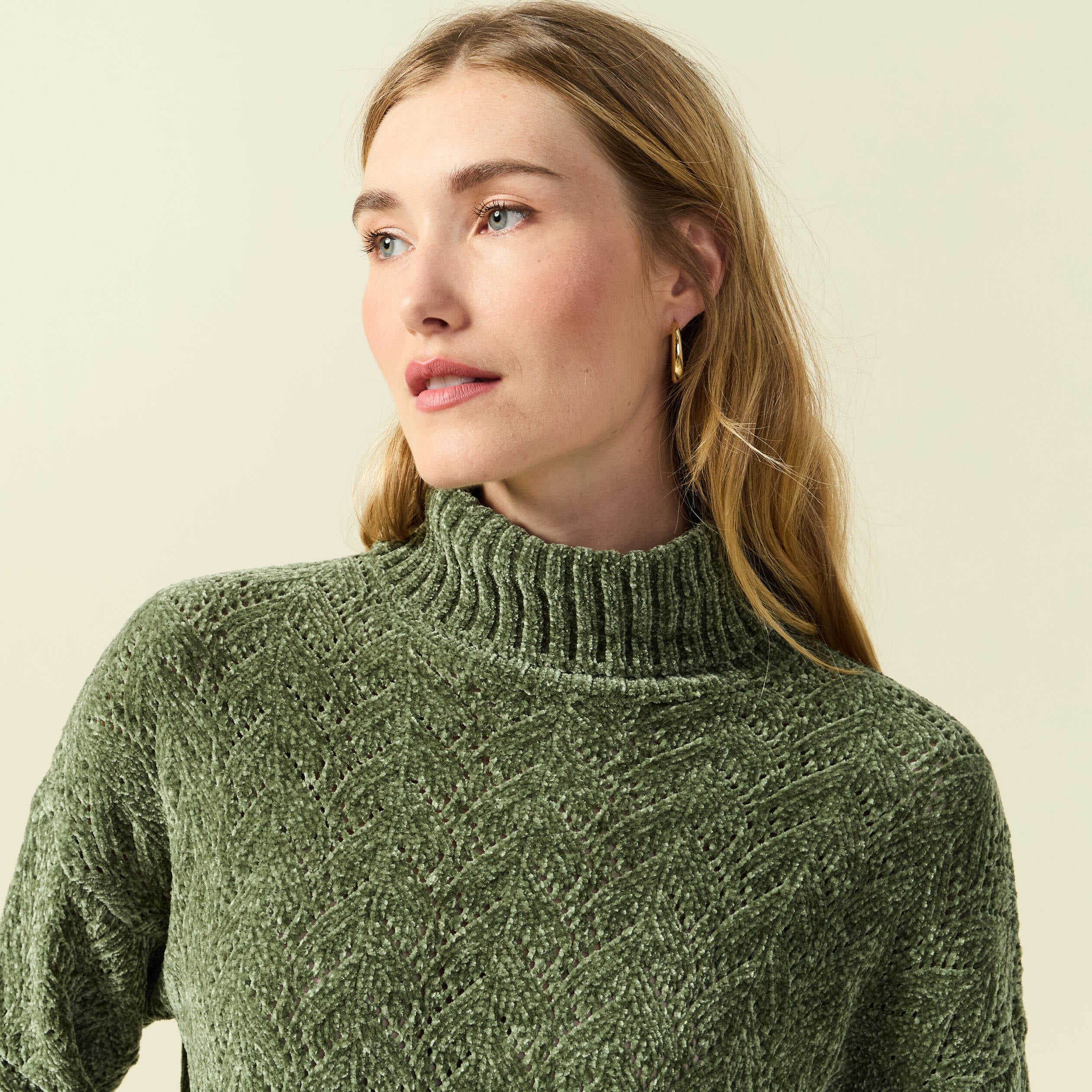 Pull col roul&eacute; manches longues vert kaki femme