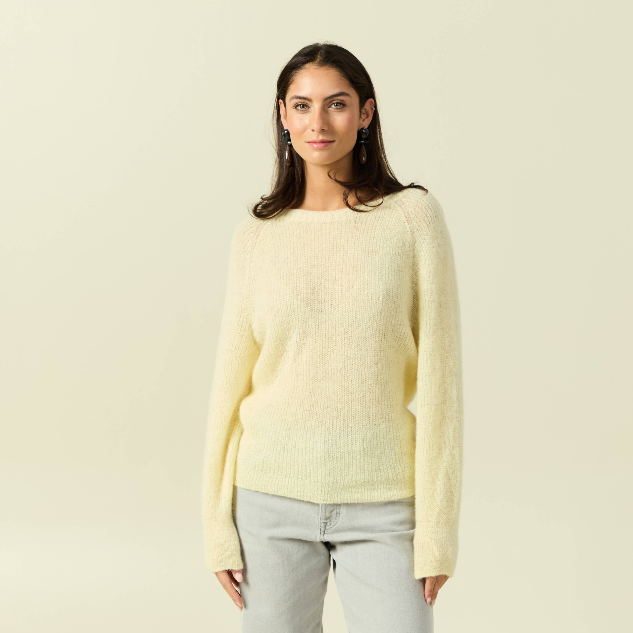 Pull manches longues col rond jaune femme