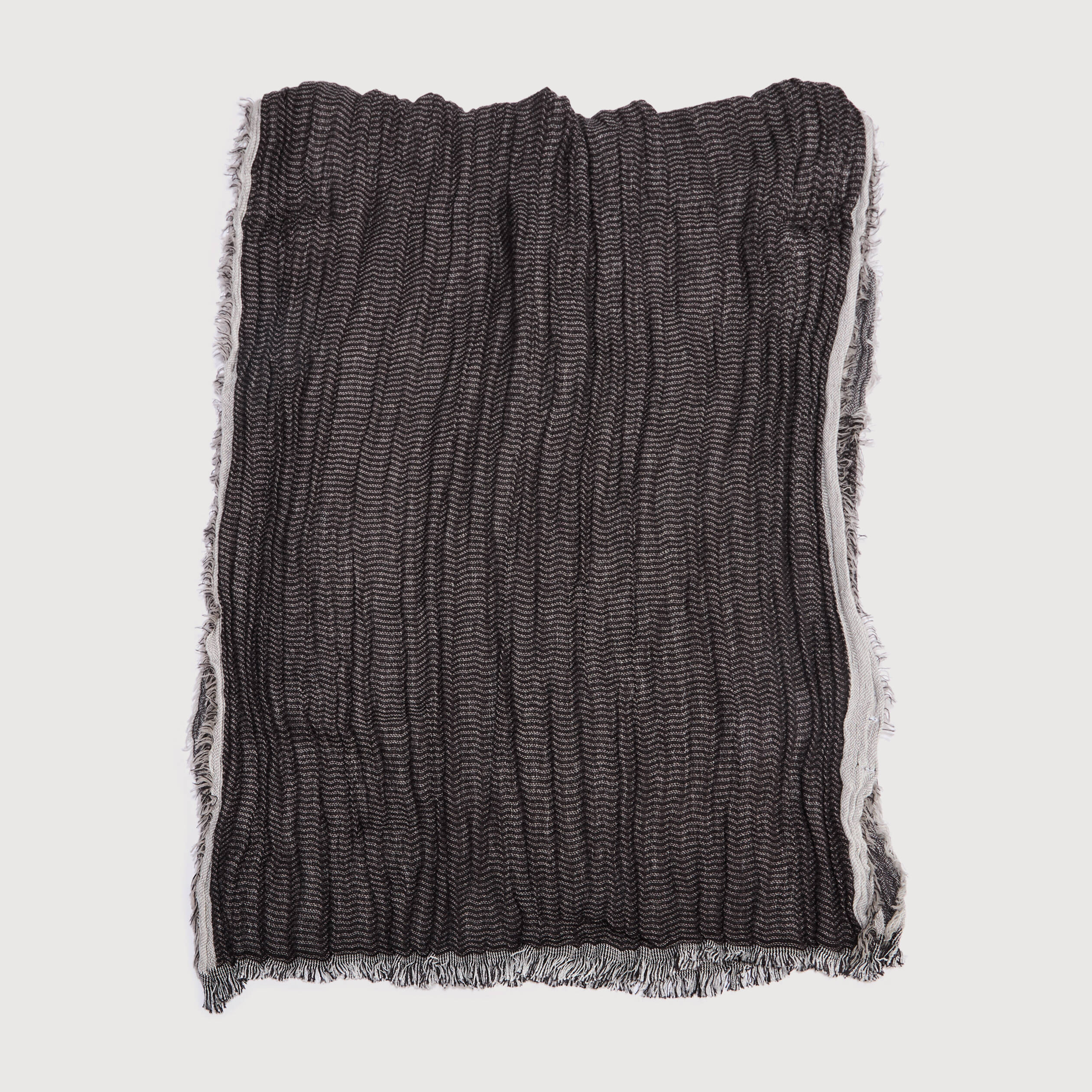 Foulard froiss&eacute; noir homme