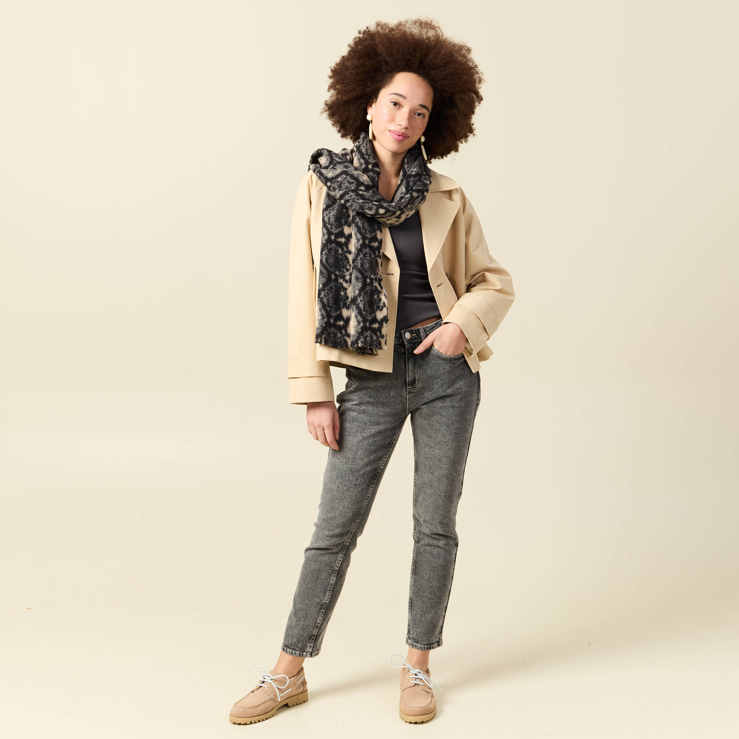 Trench oversize court col tailleur beige femme