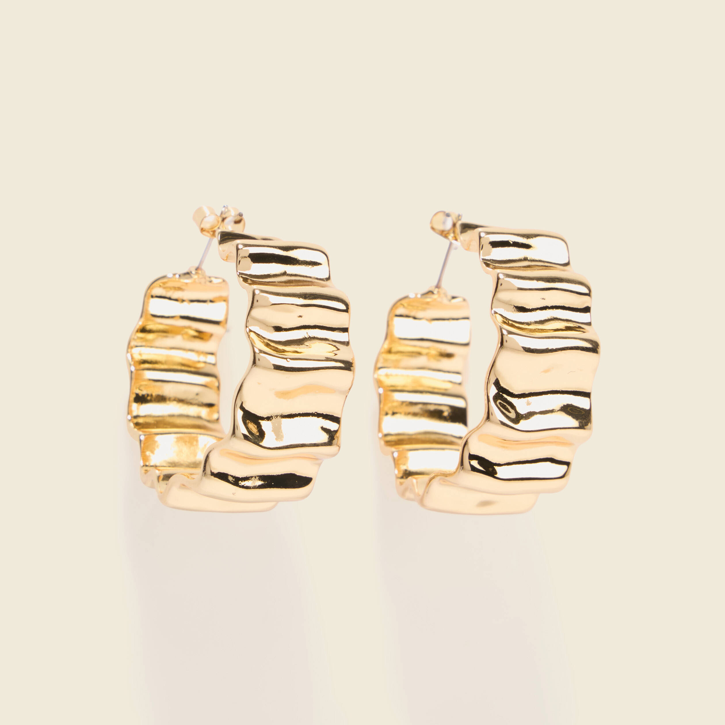 Boucles d'oreilles couleur or femme