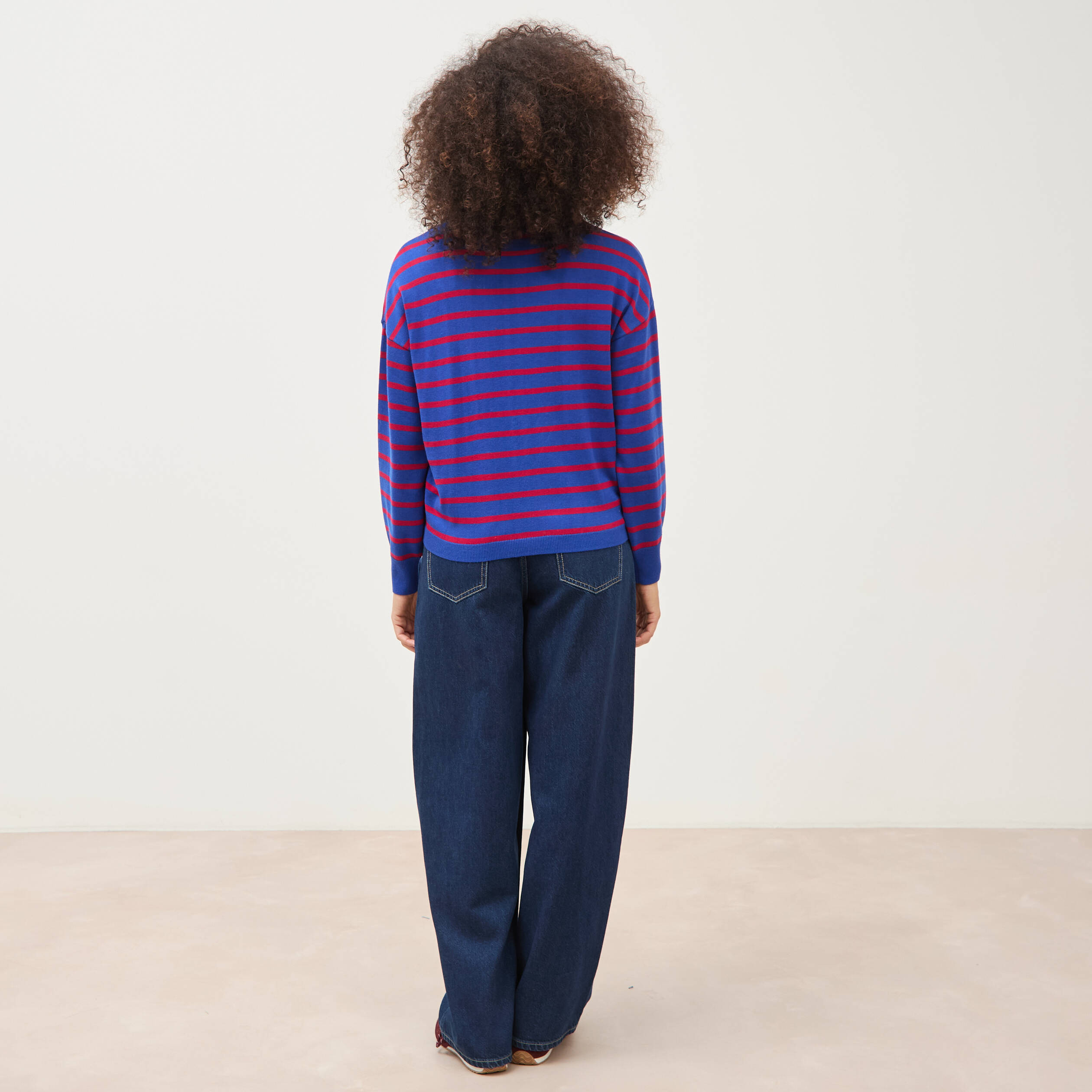 Pull manches longues col rond bleu roi femme