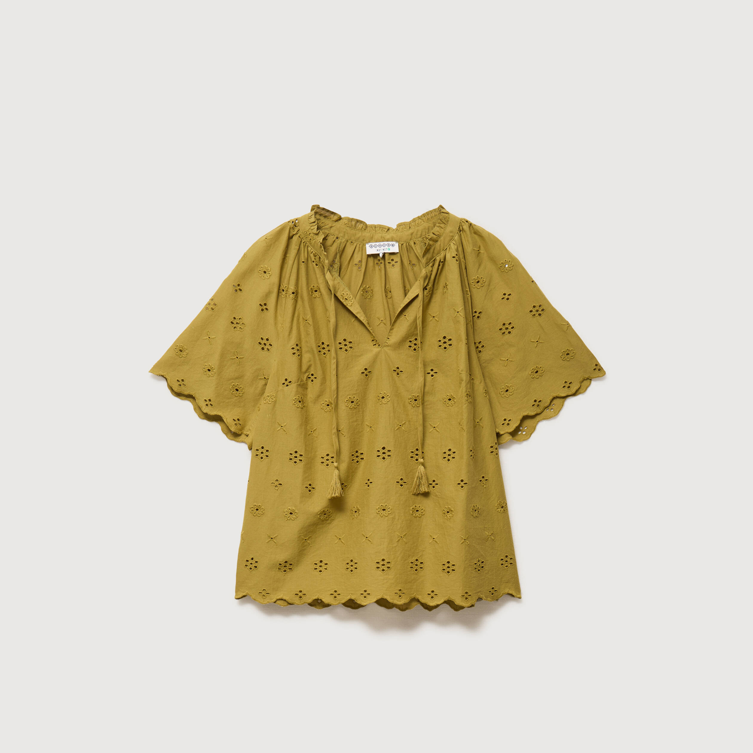 Blouse col v manches 3/4 en coton brod&eacute;e vert olive femme