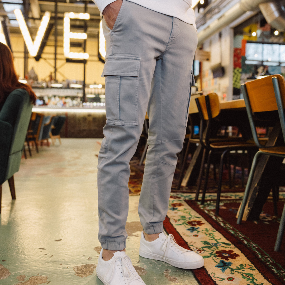 pantalon battle bas resserre gris homme Pantalon battle bas resserré gris homme