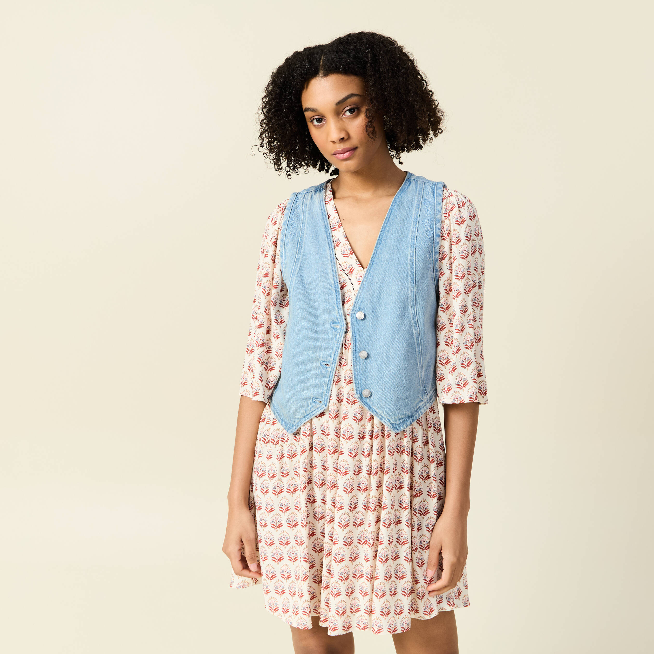 veston sans manches en jean denim used femme Veston sans manches en jean denim used femme