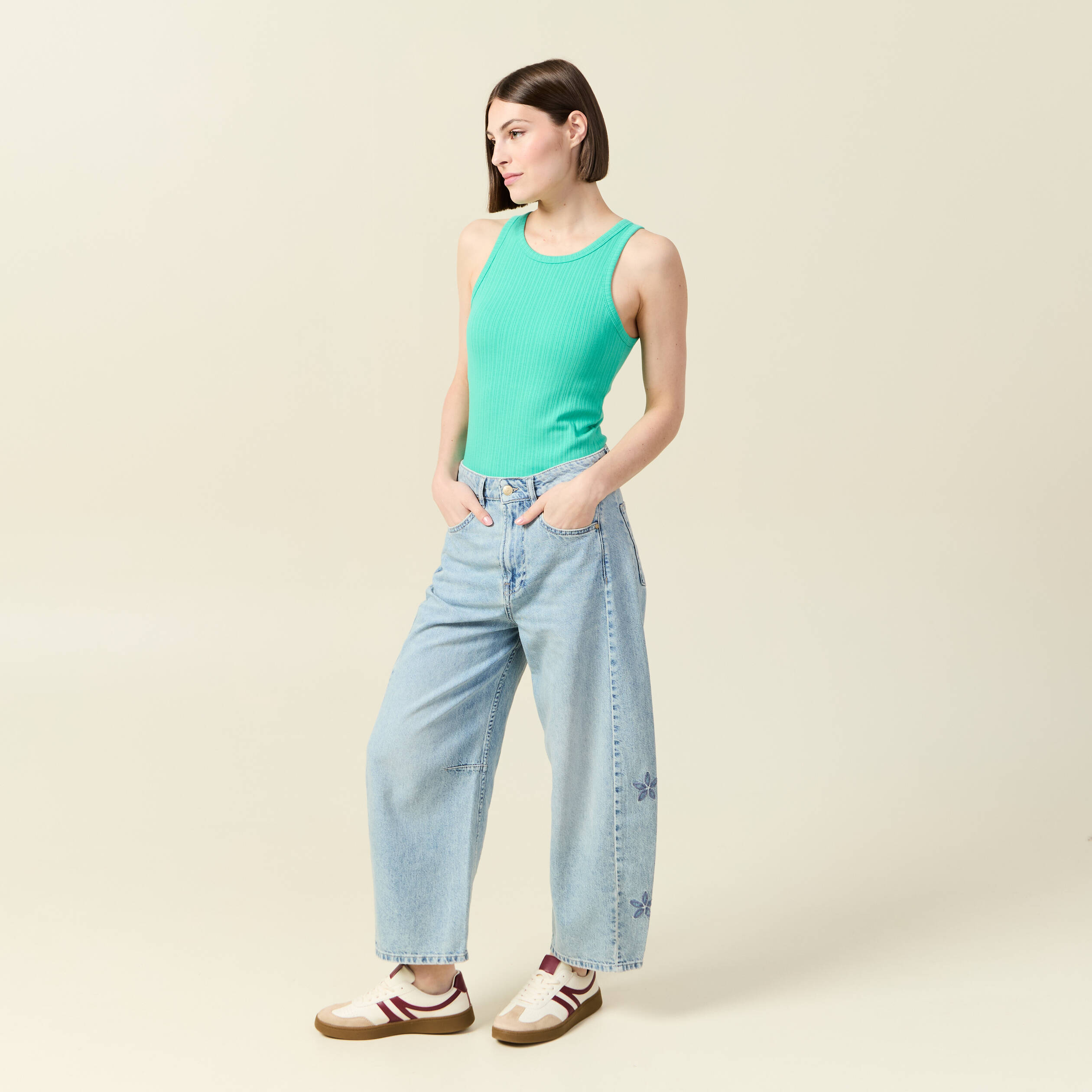debardeur 2 en 1 avec brassiere integree vert turquoise femme Débardeur 2 en 1 avec brassière intégrée vert turquoise femme