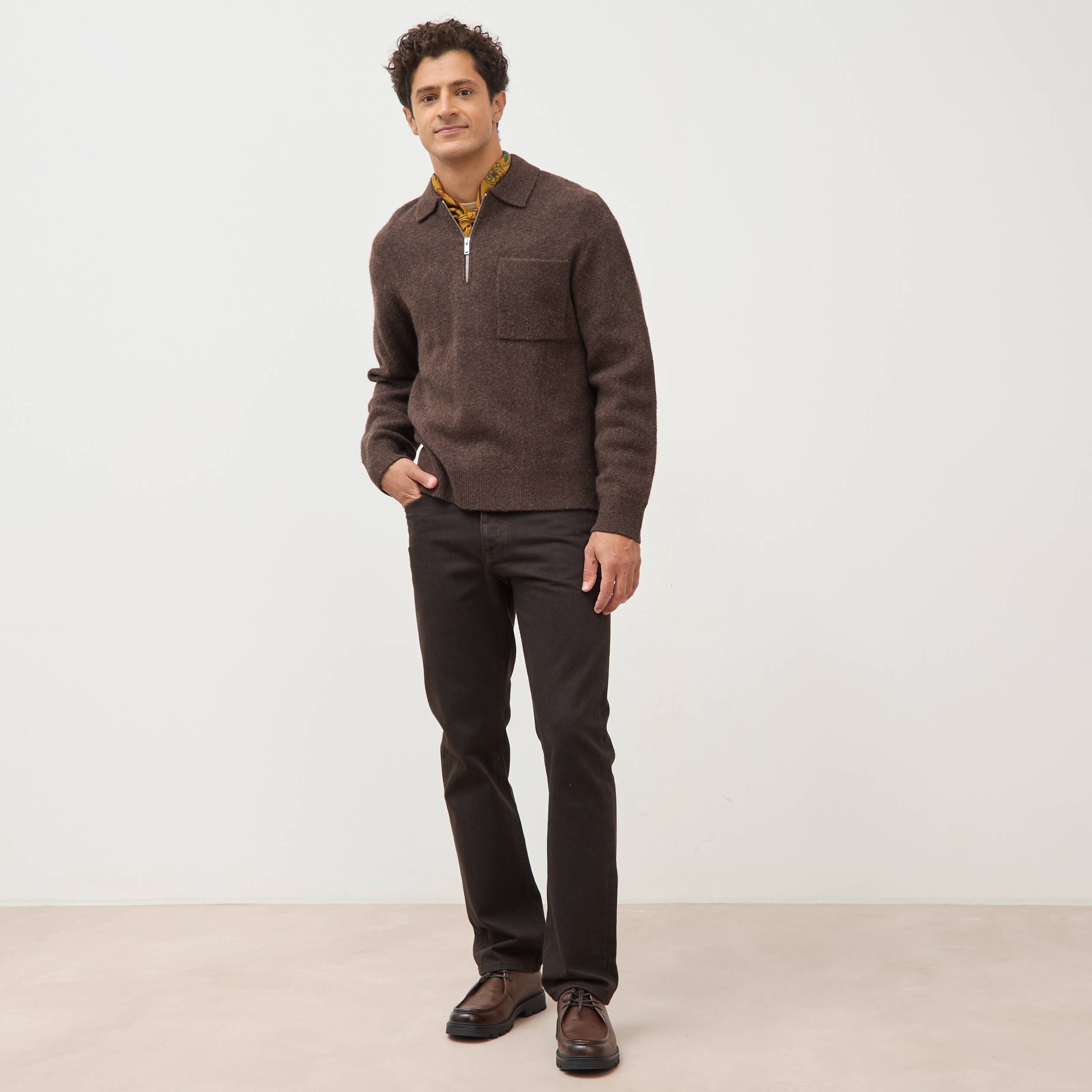 Pull droit manches longues marron fonc&eacute; homme