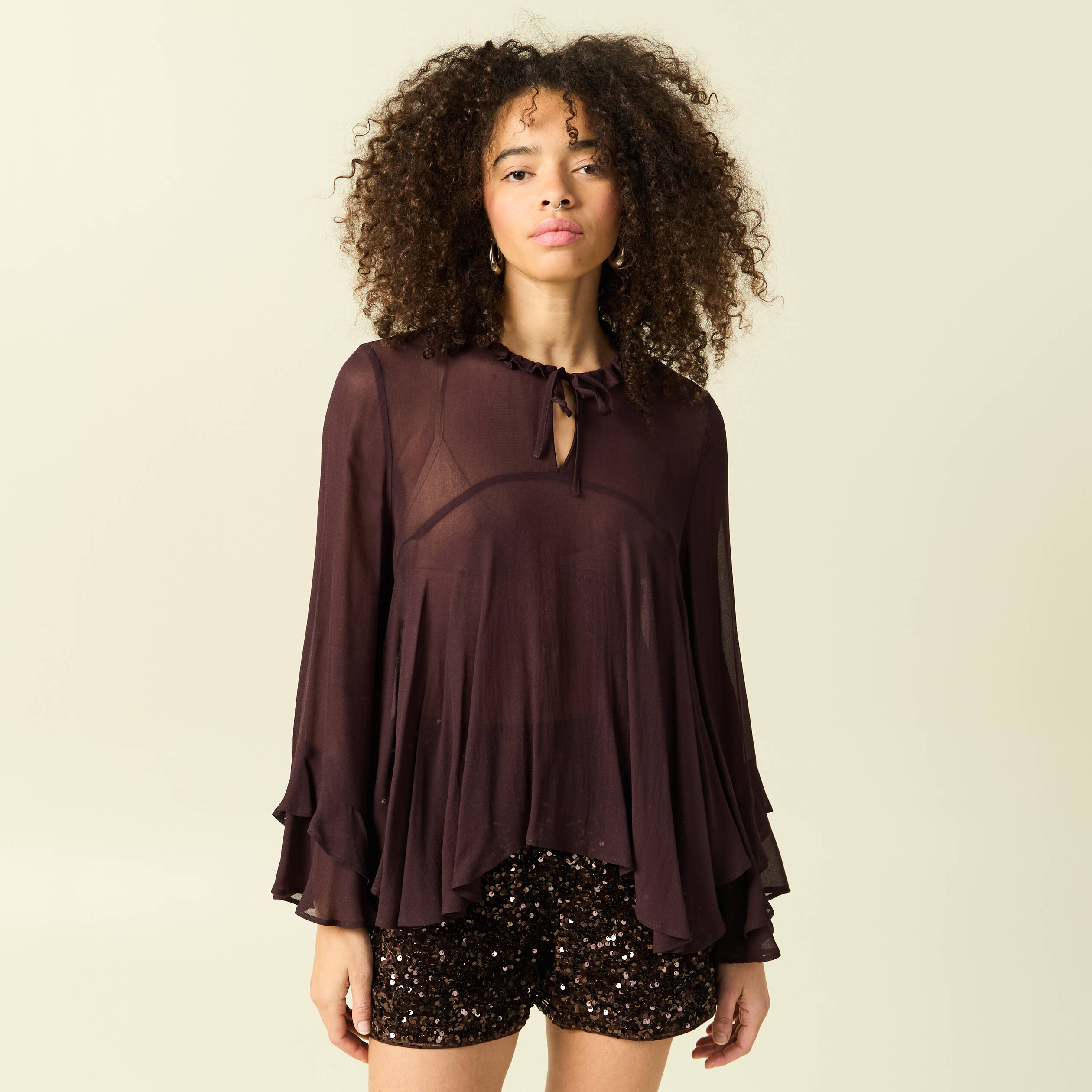 Blouse manches longues col ras de cou marron fonc&eacute; femme