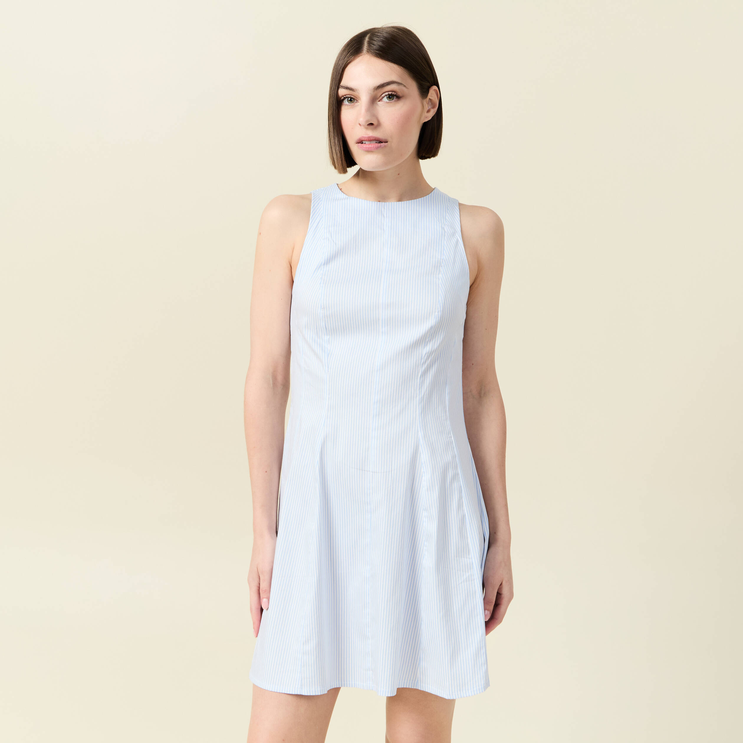 robe sans manches col montant ecru femme Robe sans manches col montant ecru femme