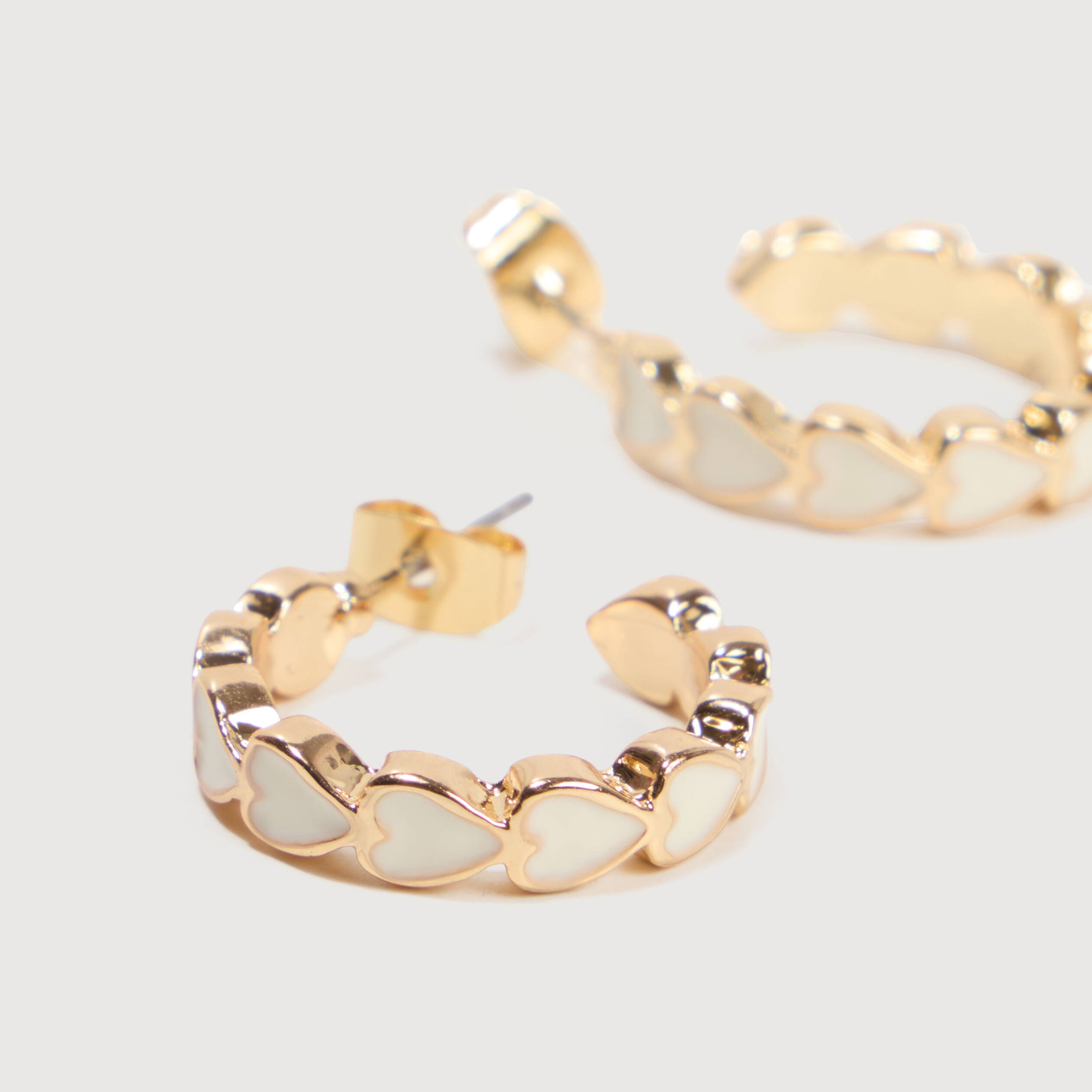 Boucles d'oreilles cr&eacute;oles couleur or femme