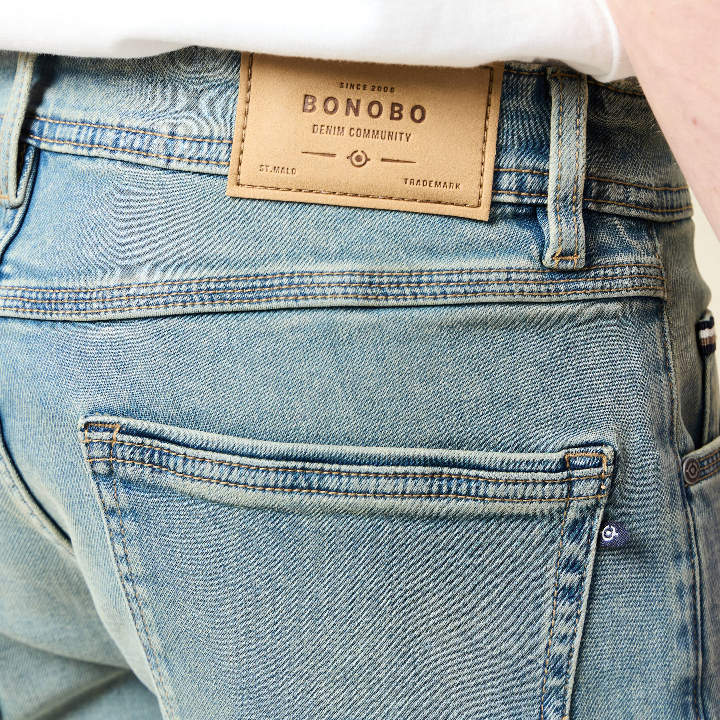 jeans straight denim dirty homme Jeans straight denim dirty homme