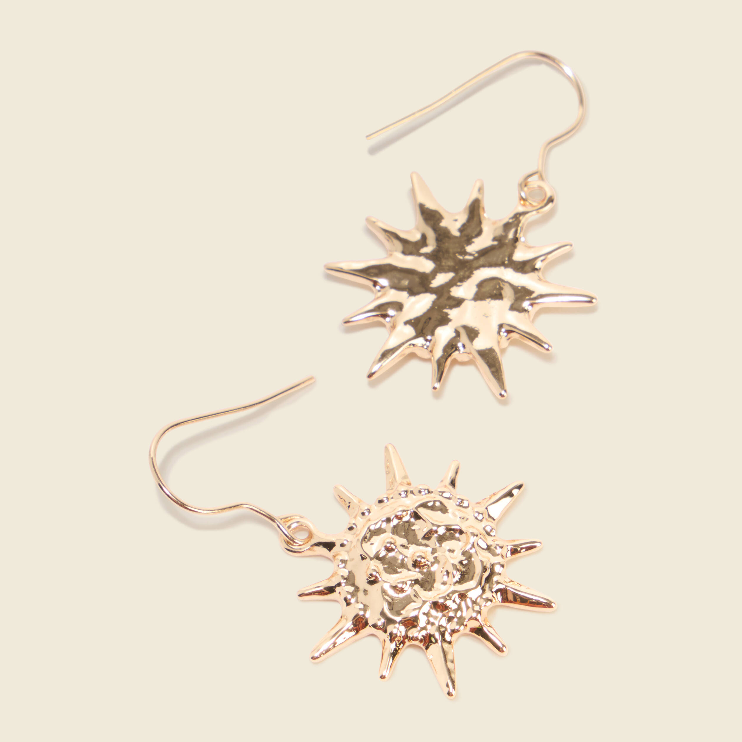 Boucles d'oreilles couleur or femme