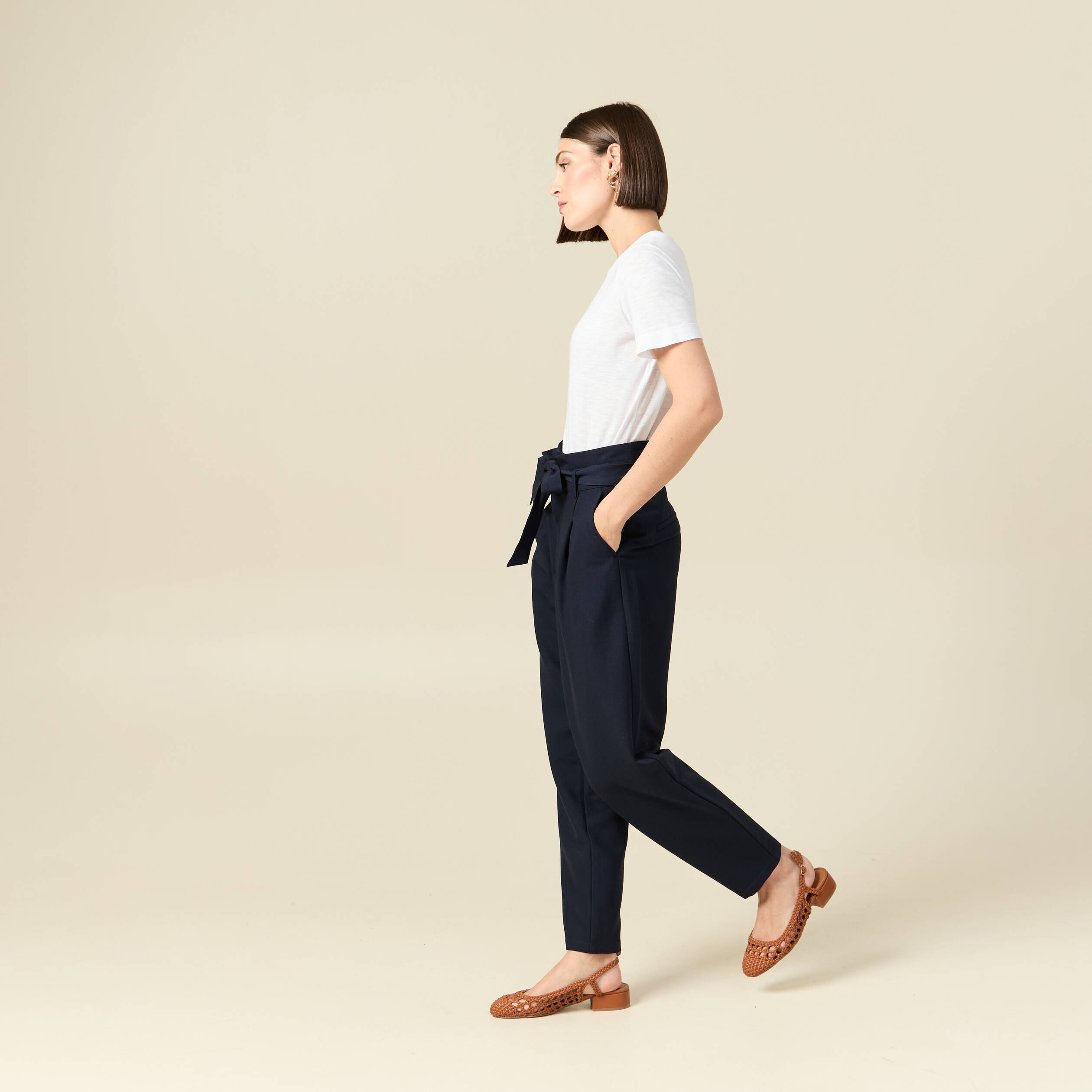 Pantalon carotte taille haute bleu marine femme