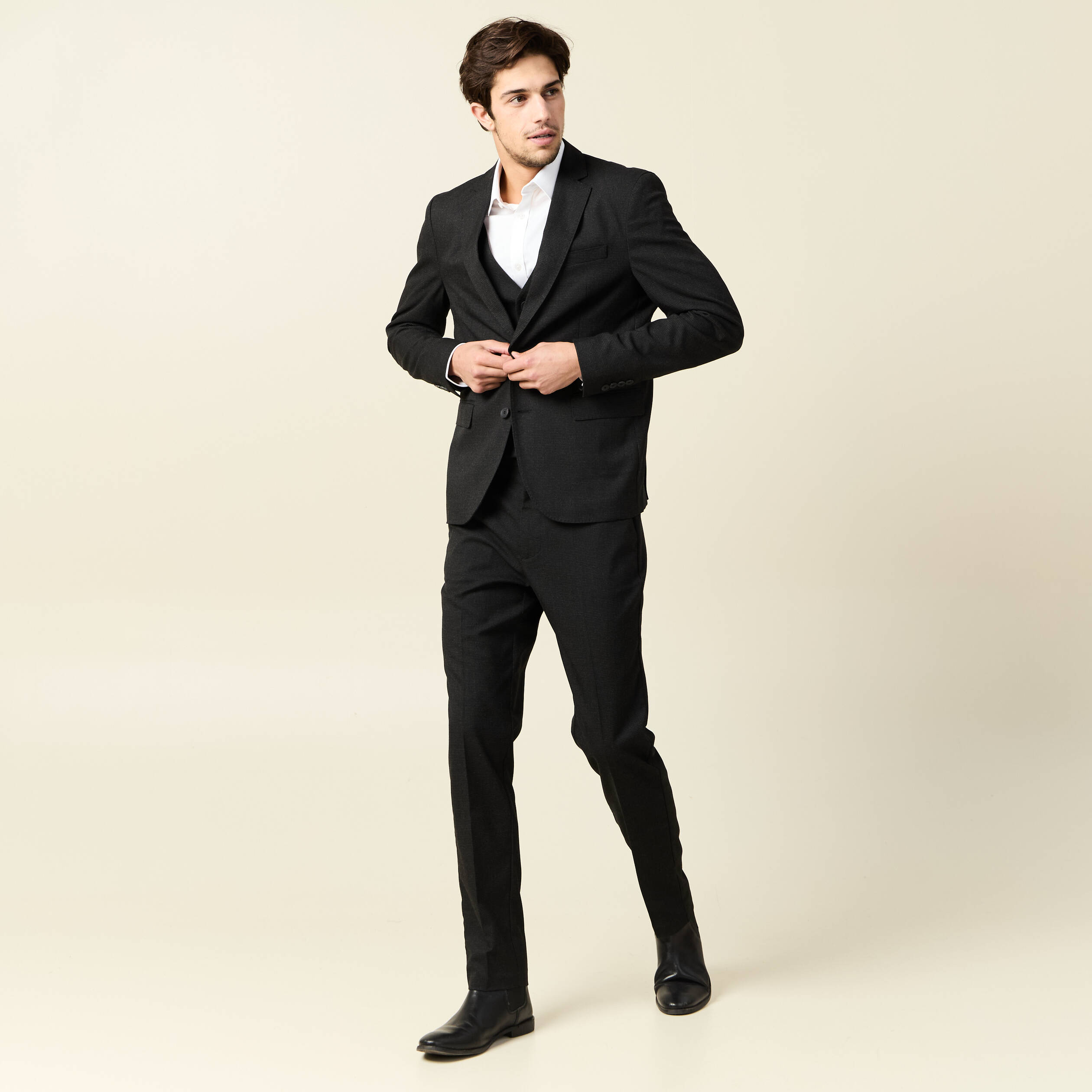 Veste blazer cintr&eacute;e noir homme