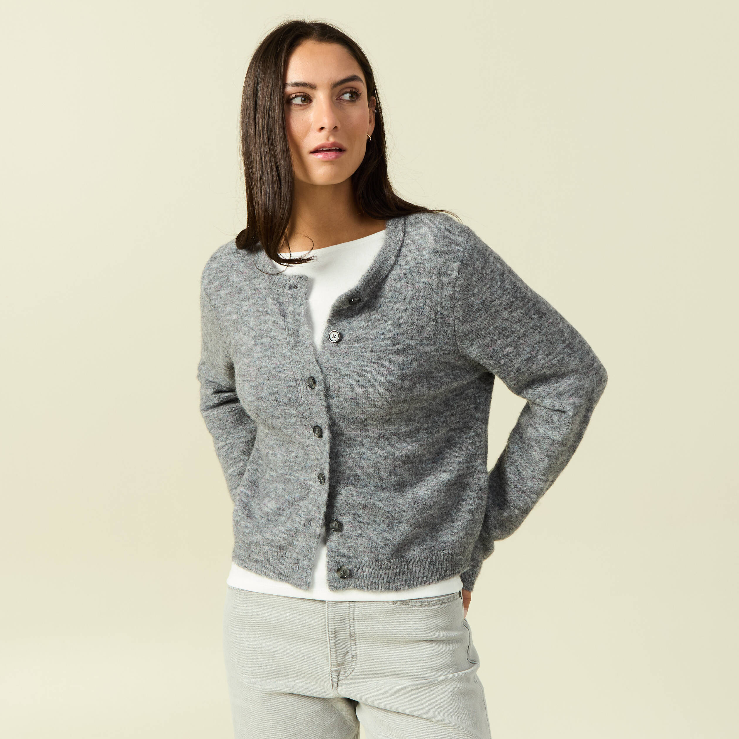 Gilet cardigan boutonné chiné ajouré col rond Gris