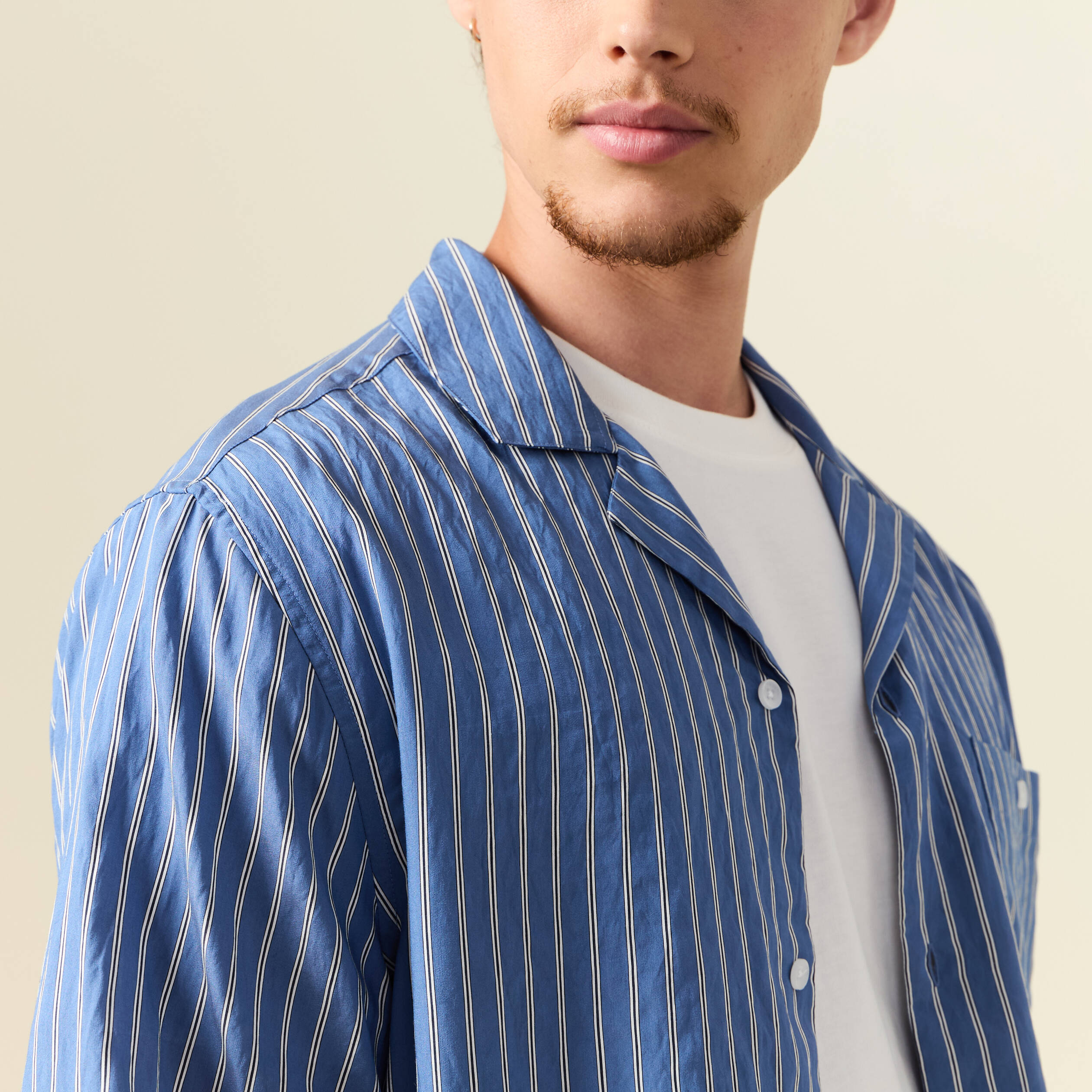 chemise boyfriend manches courtes rouge fonce homme Chemise boyfriend manches courtes rouge foncé homme