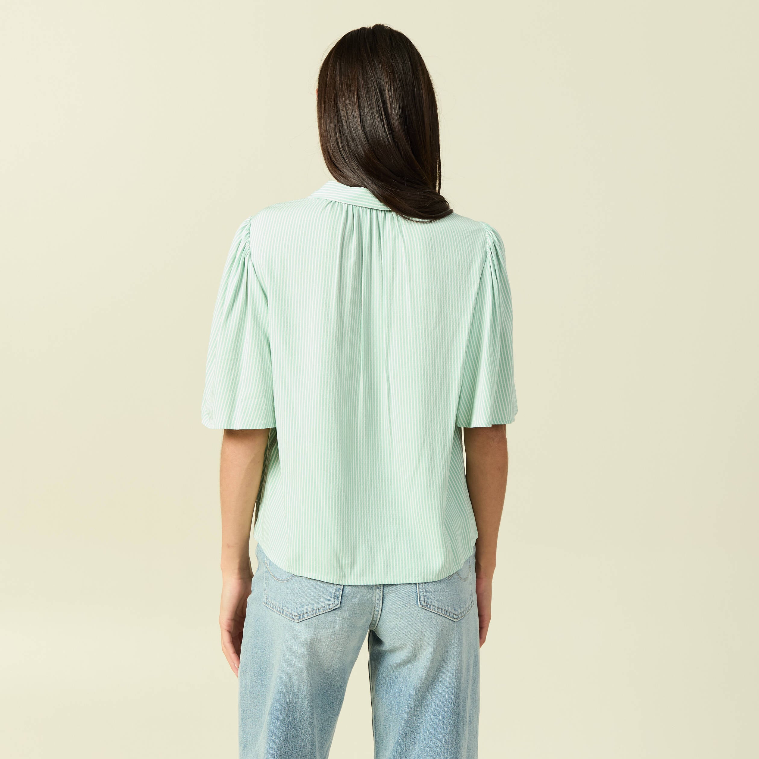 Chemise manches courtes vert pastel femme