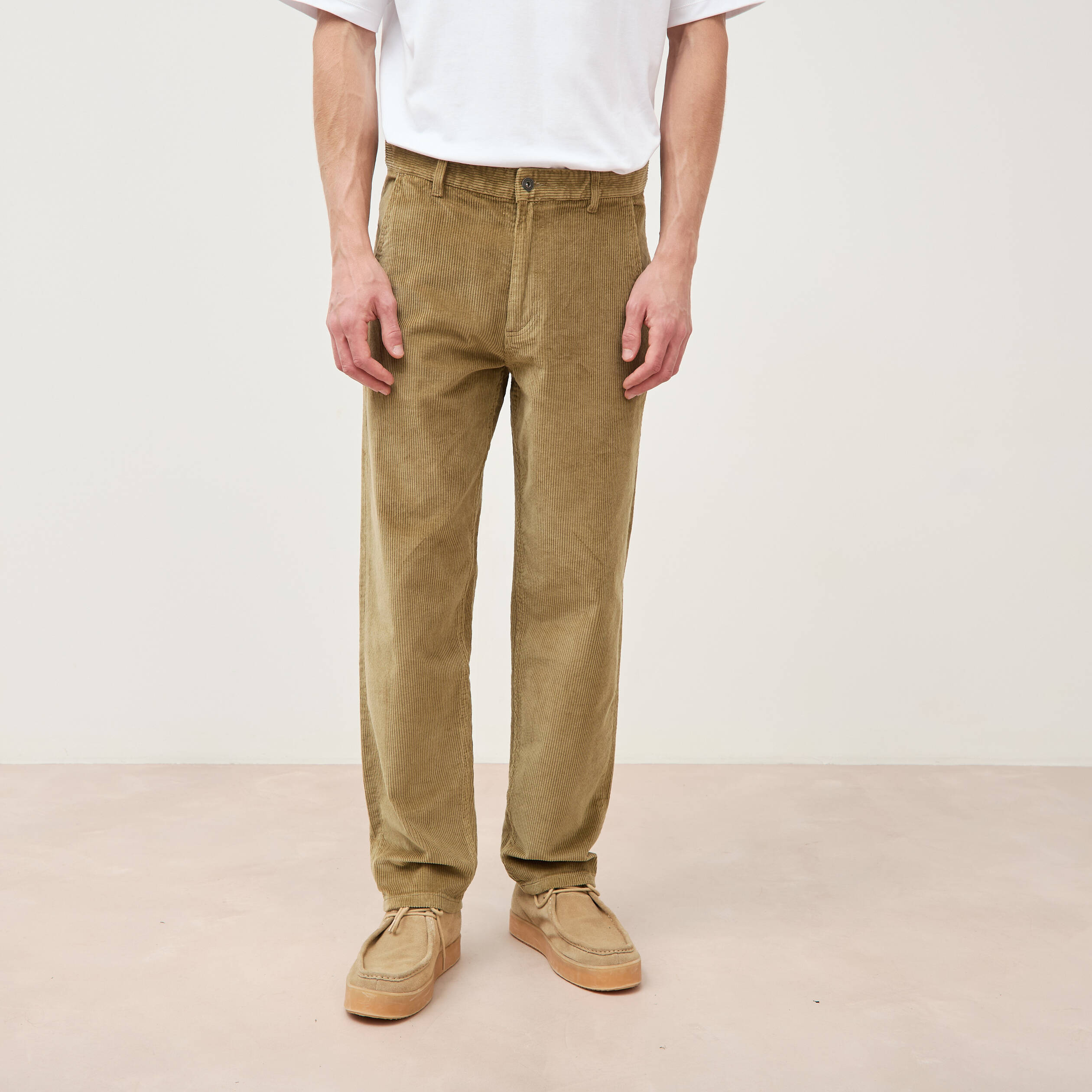 Pantalon droit en velours longueur 32 vert kaki homme