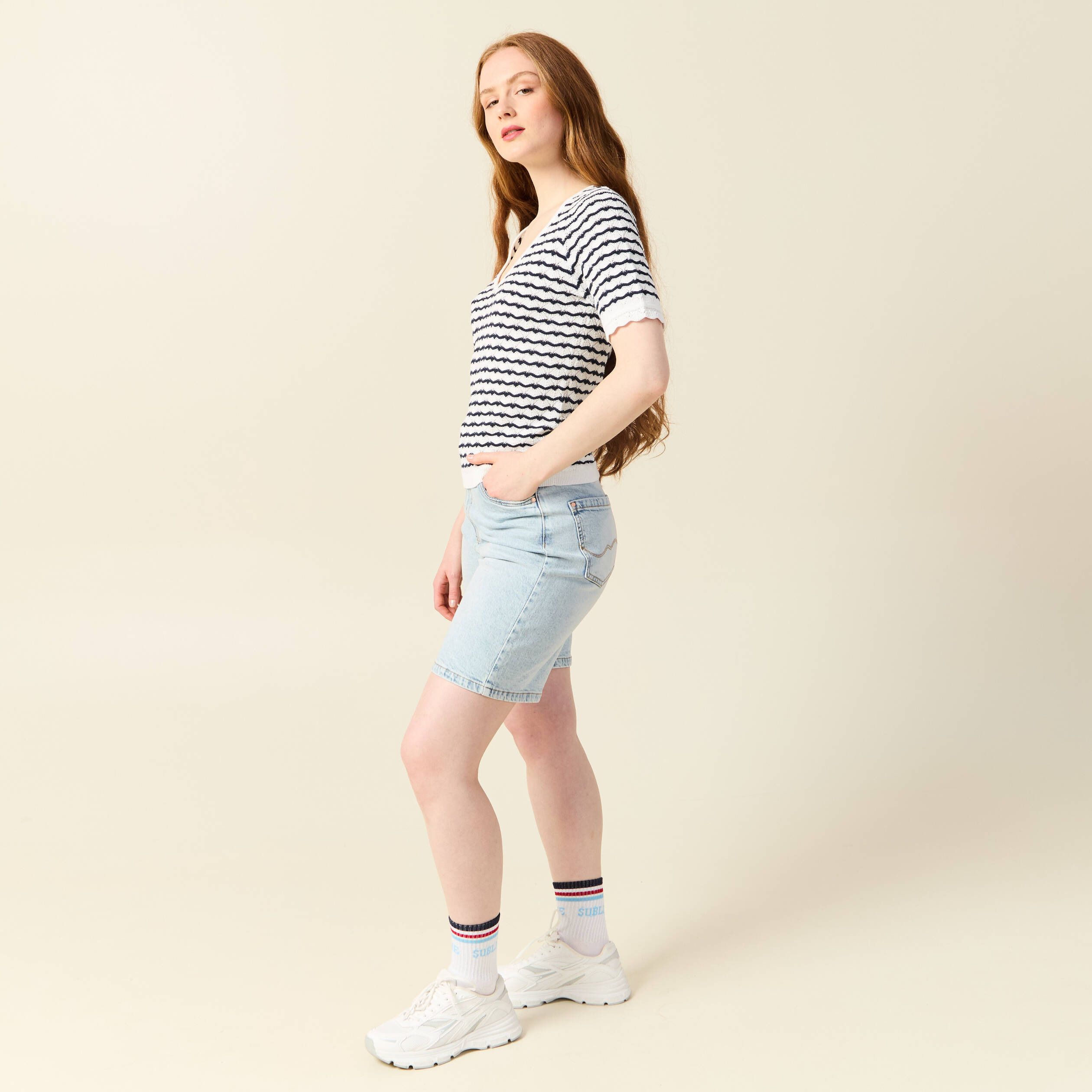 pull manches courtes bleu fonce femme Pull manches courtes bleu foncé femme