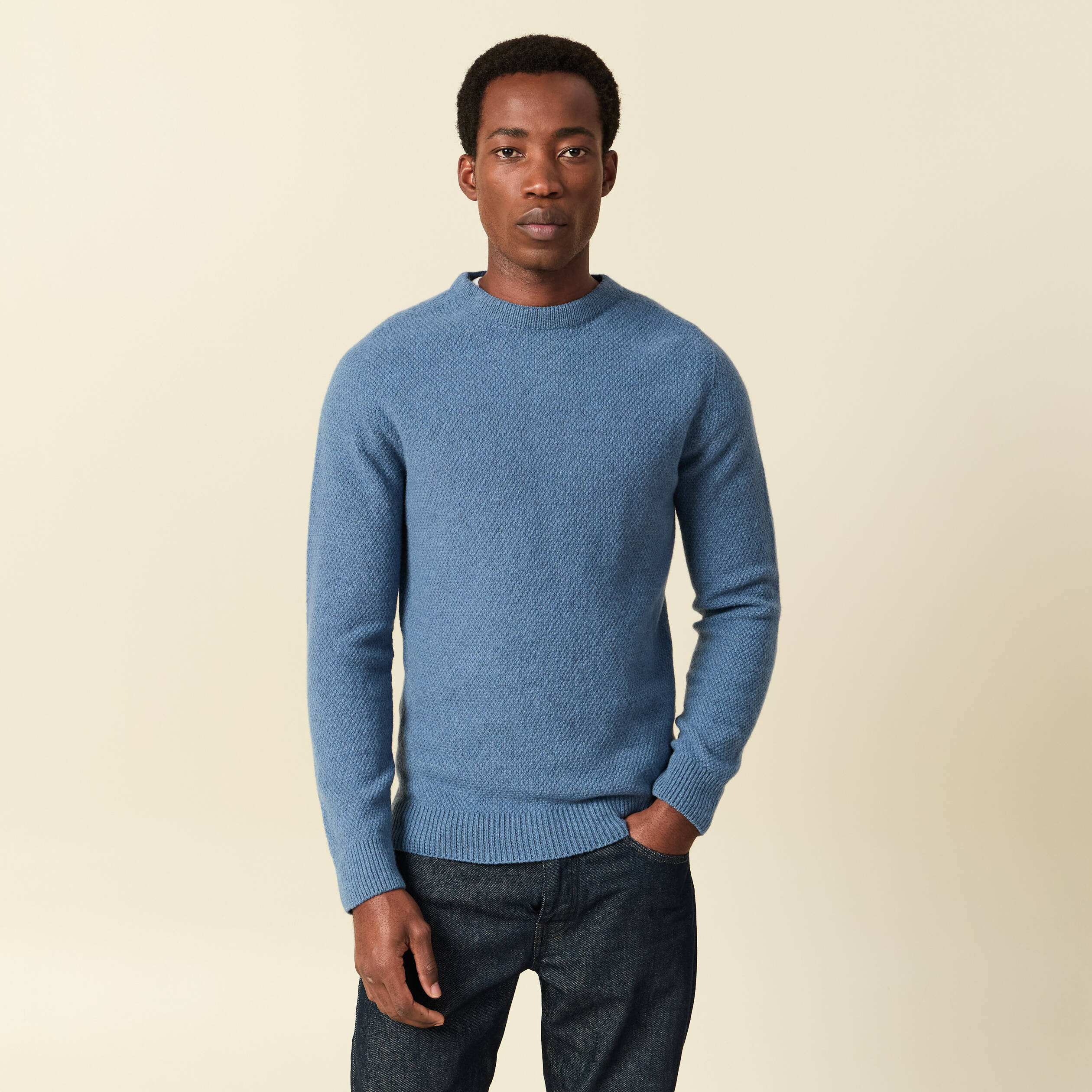 Pull manches longues fabriqu&eacute; en France bleu fonc&eacute; homme