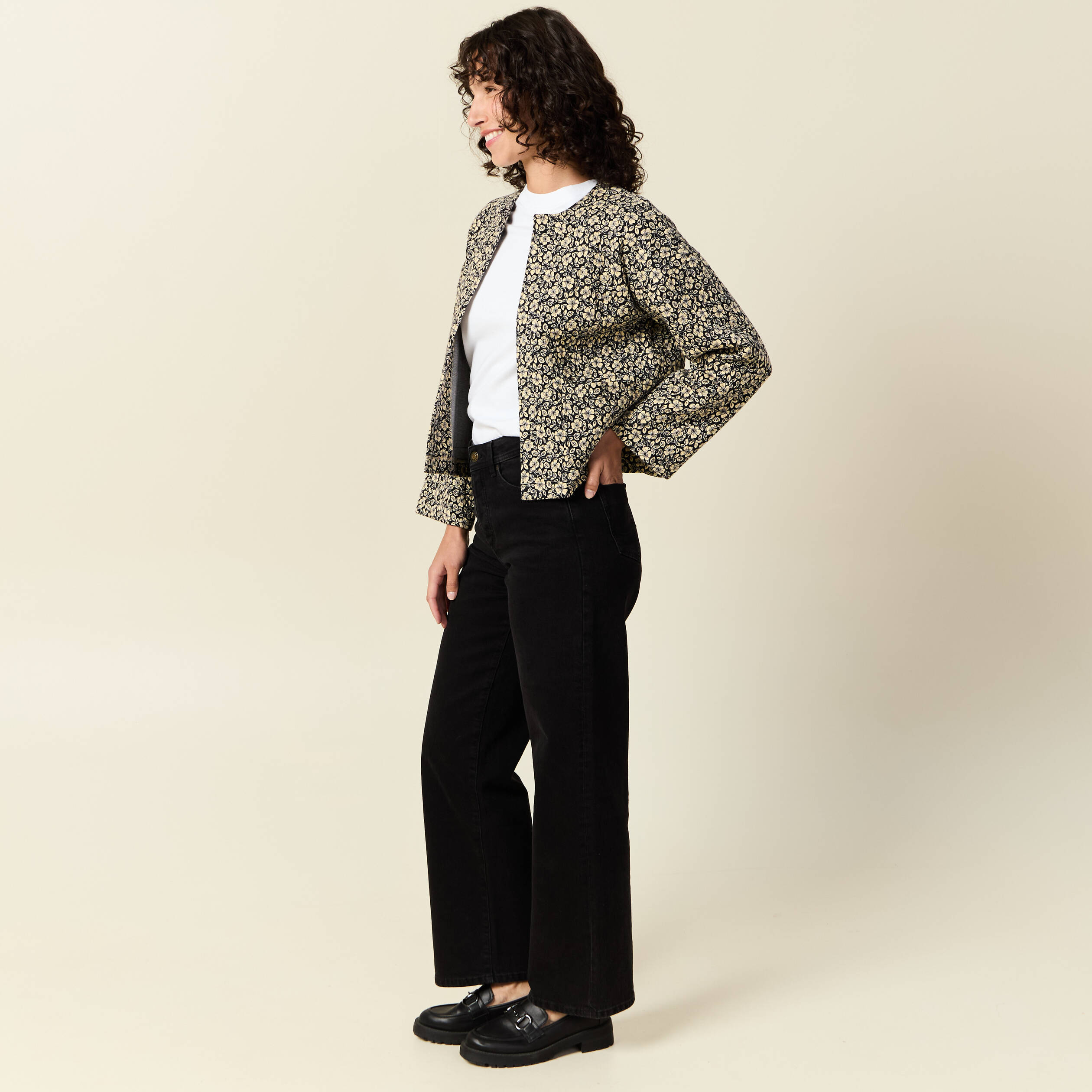 Gilet matelass&eacute; col rond noir femme
