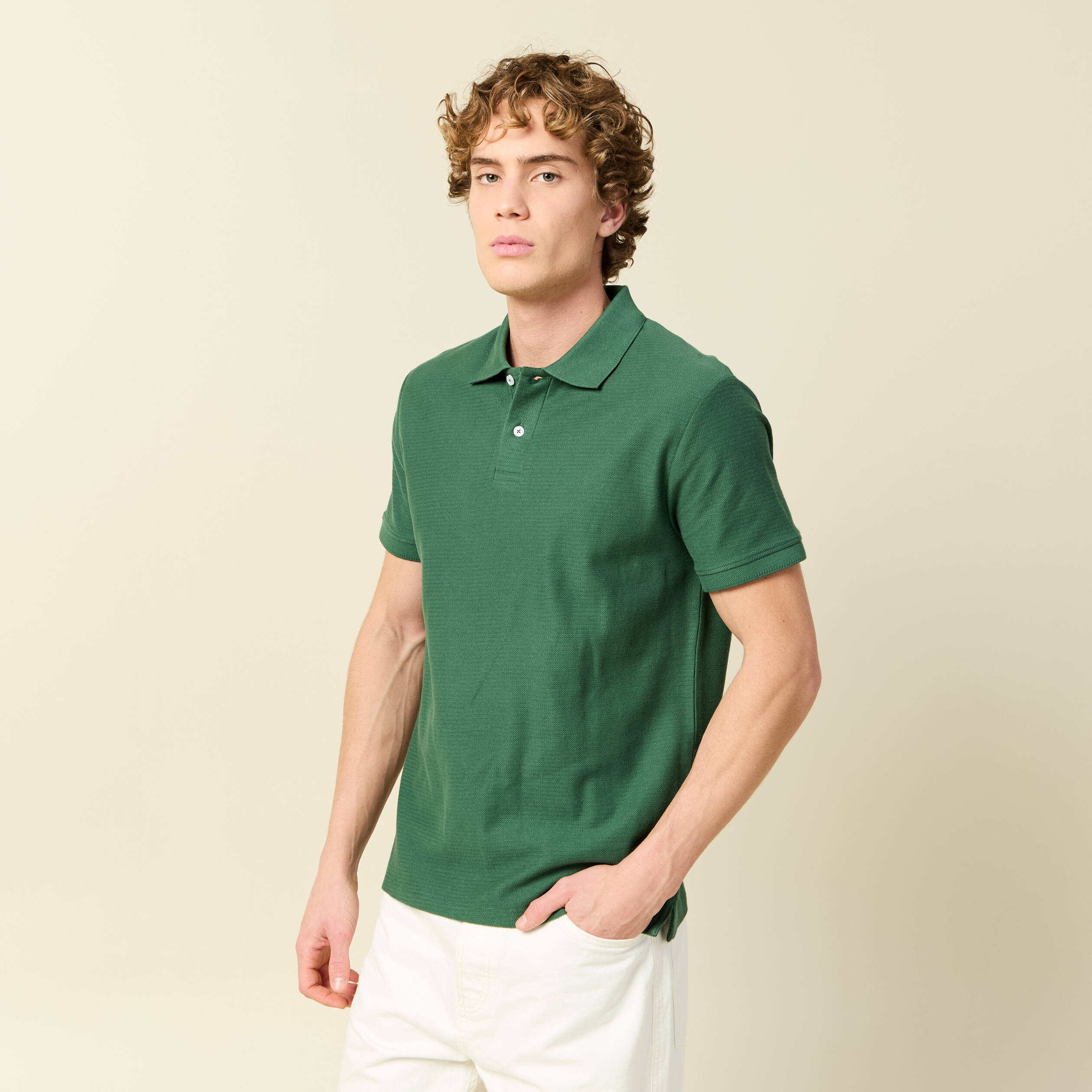 Polo cintr&eacute; manches courtes vert homme